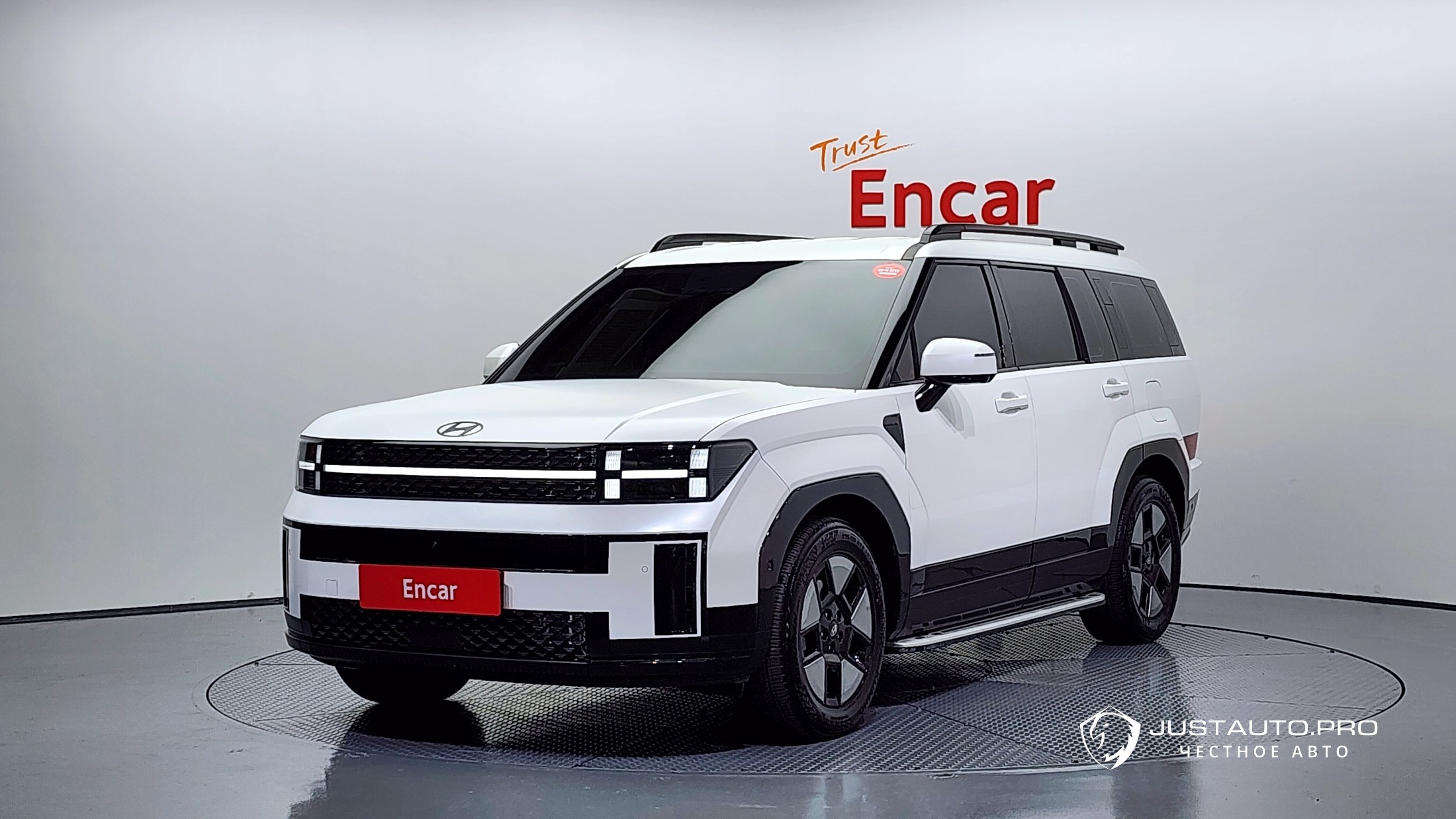 Автомобиль Hyundai Santafe