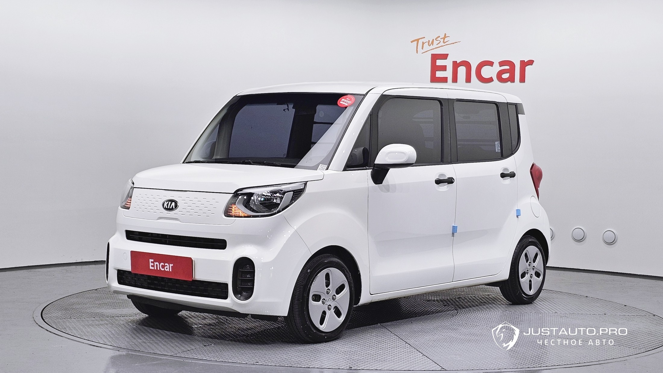 Автомобиль Kia RAY