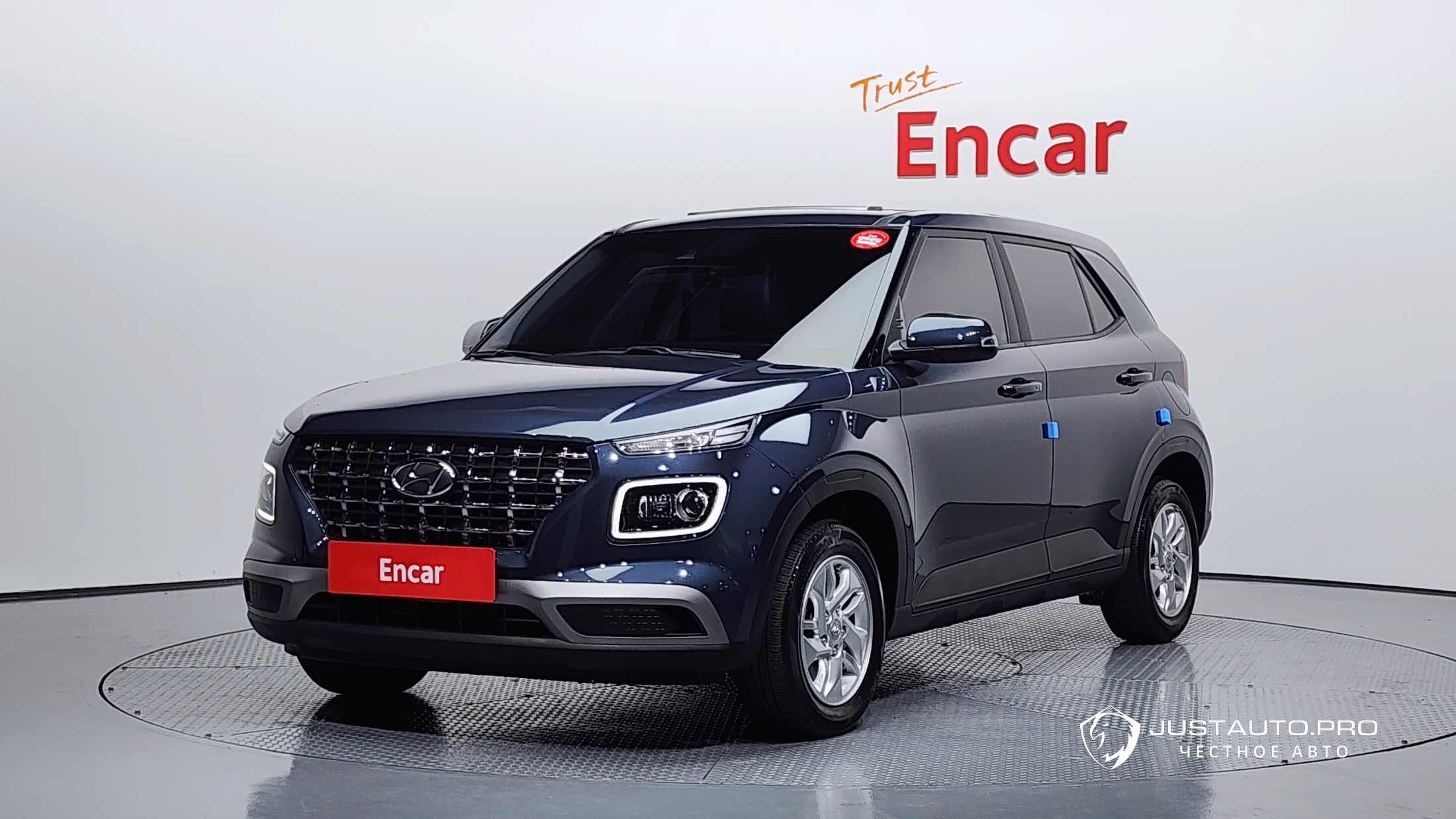 Автомобиль Hyundai Venue