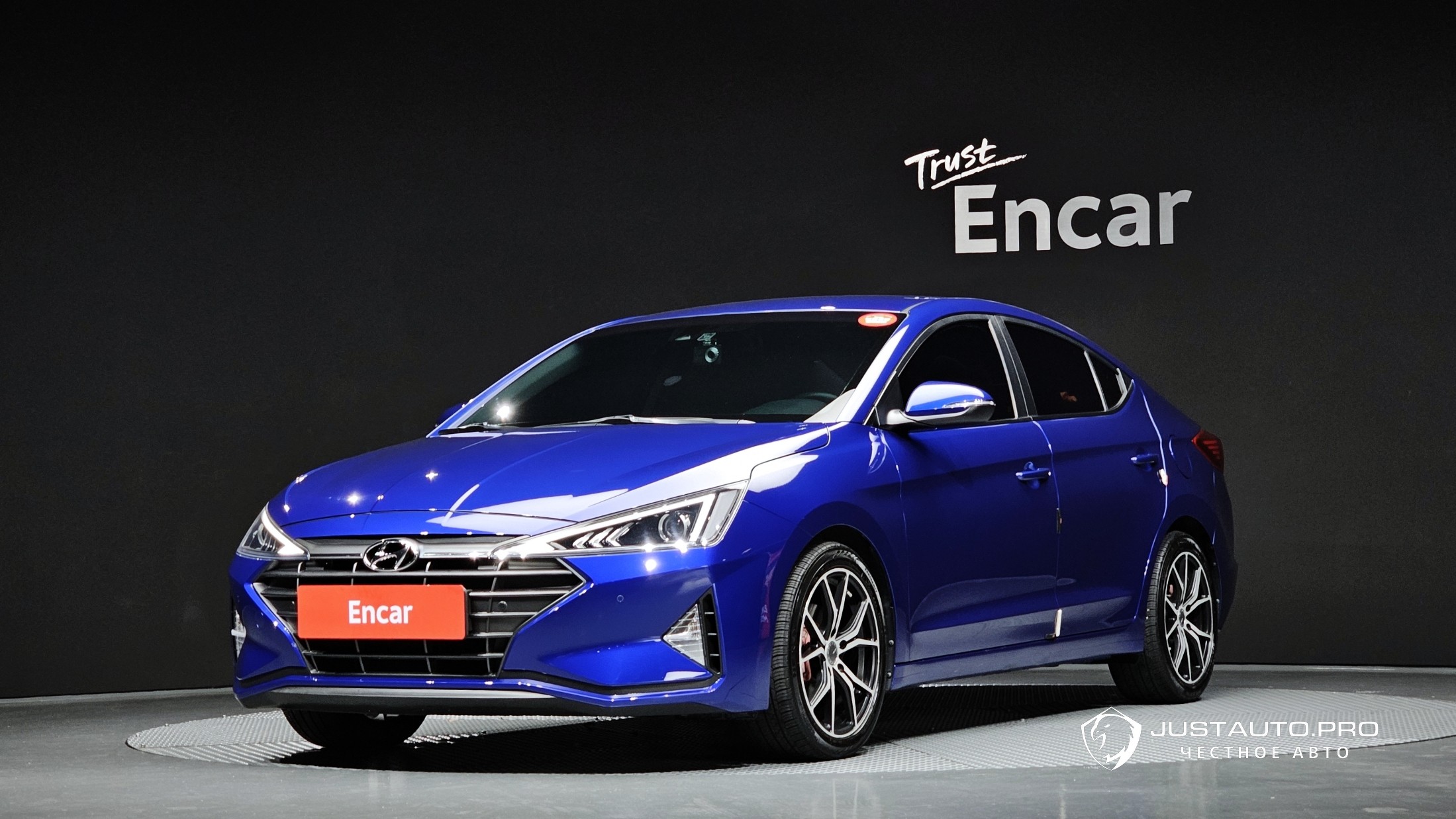 Автомобиль Hyundai AVANTE