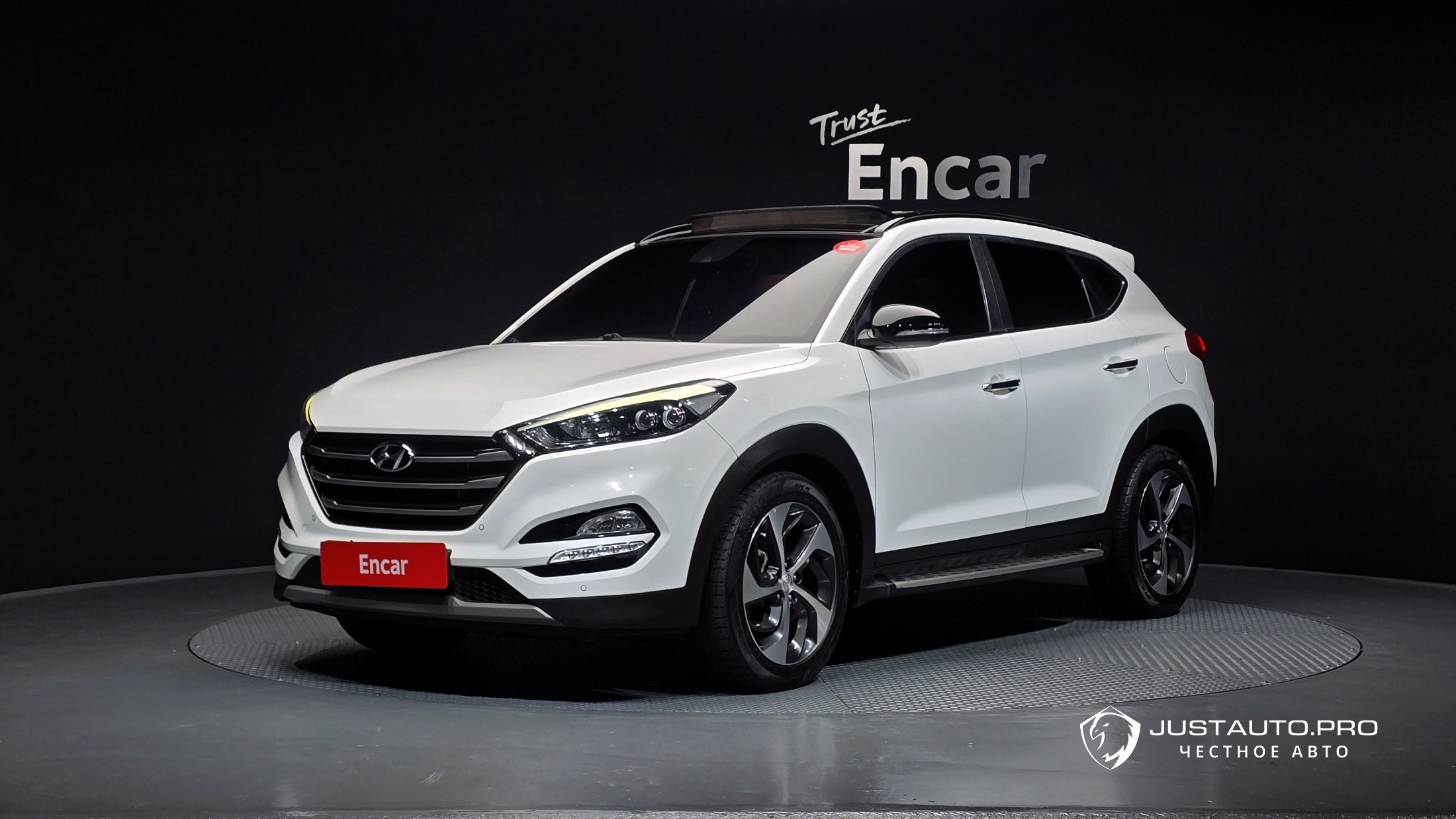 Автомобиль Hyundai Tucson