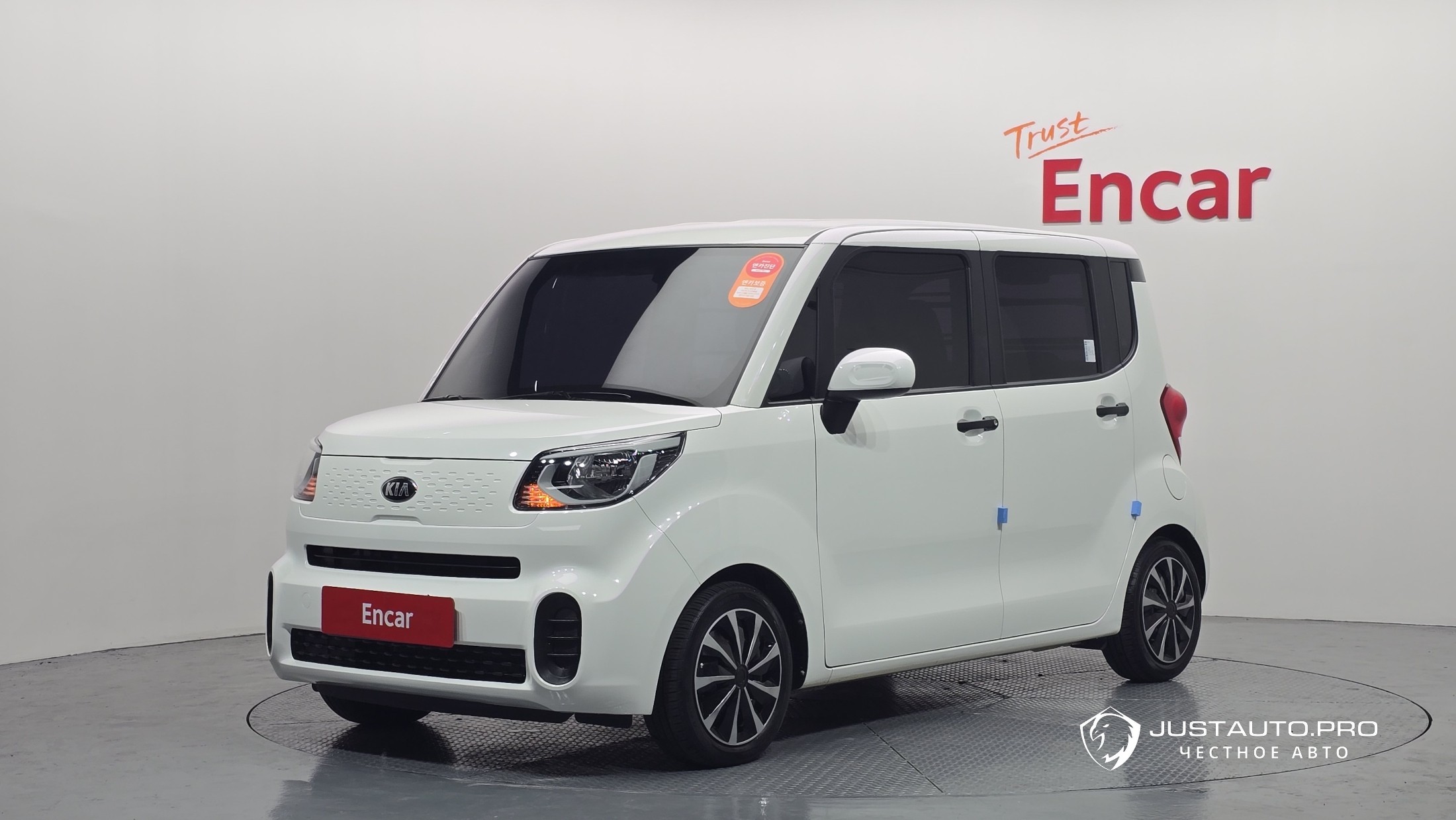 Автомобиль Kia RAY