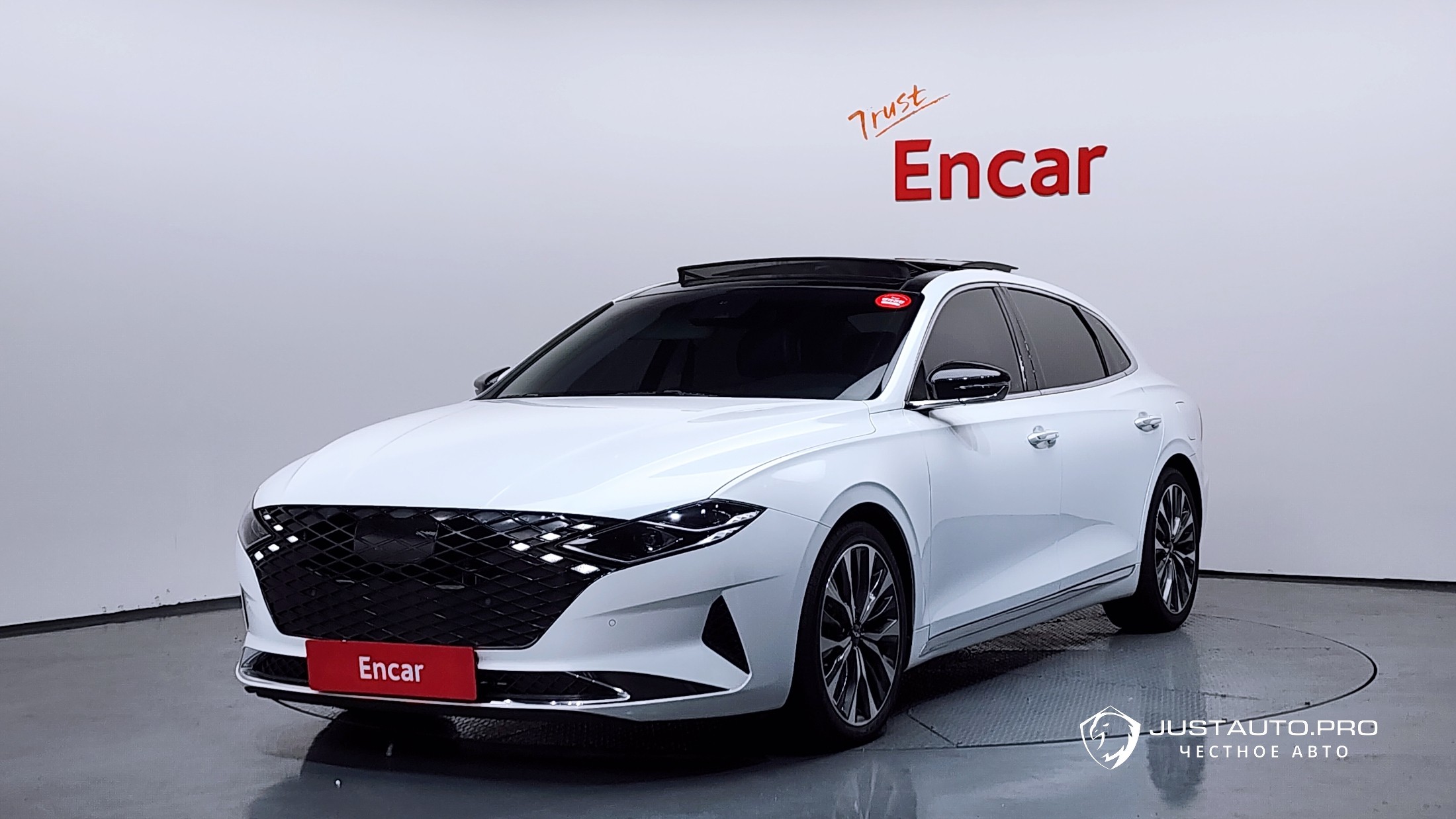 Автомобиль Hyundai Grandeur