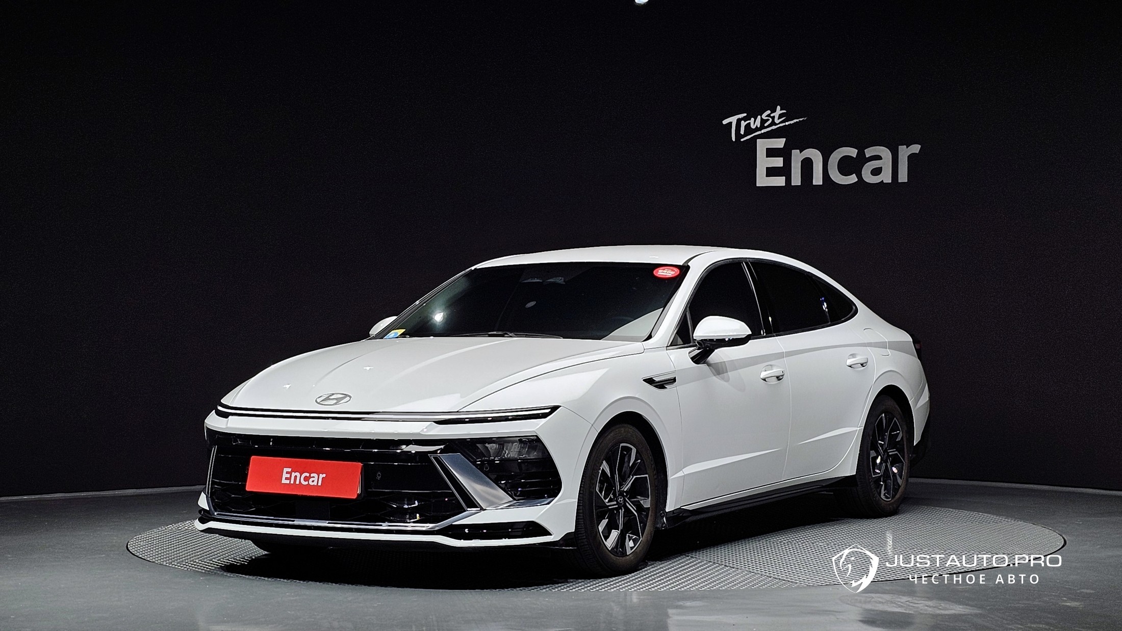 Автомобиль Hyundai Sonata