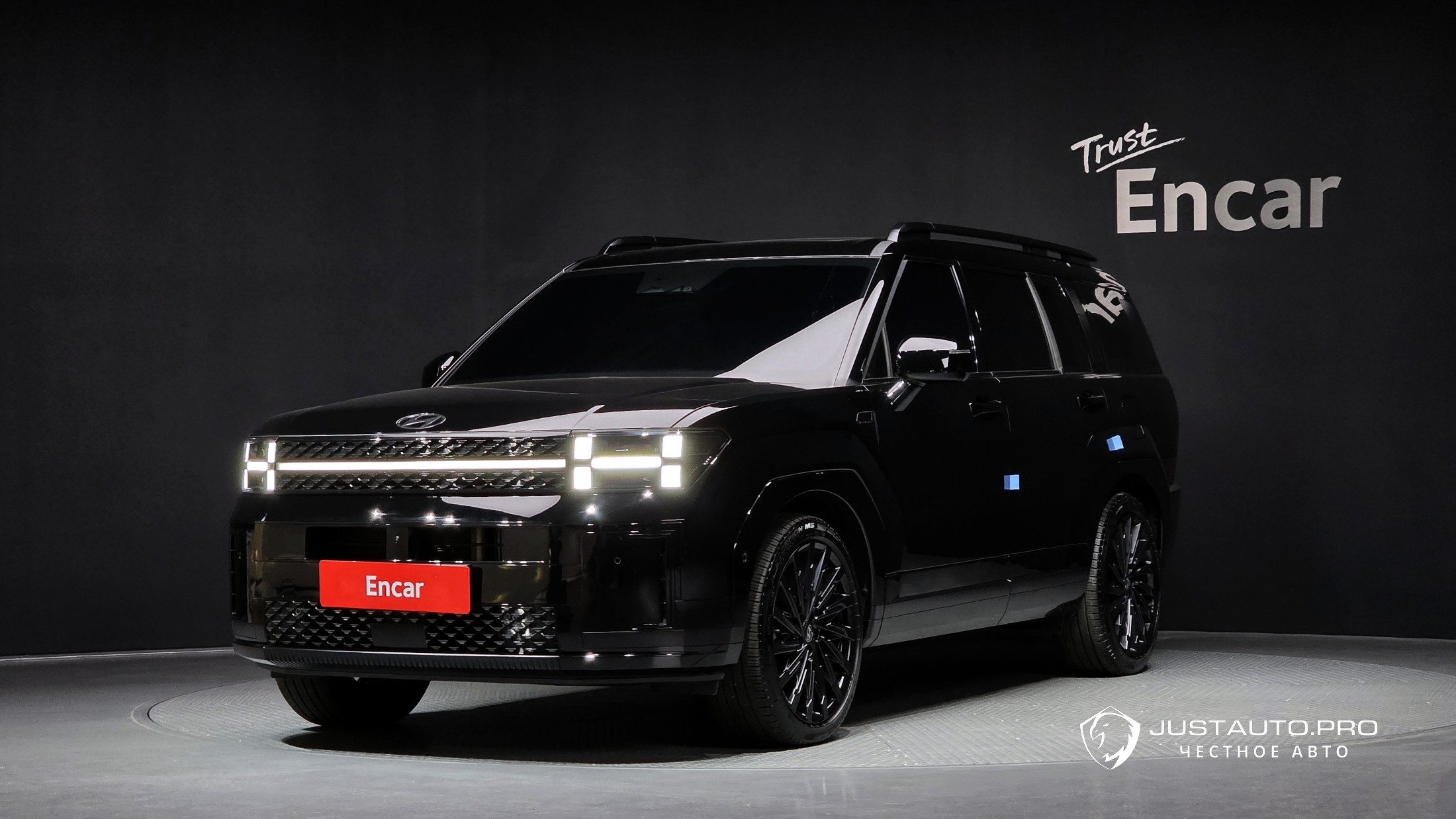 Автомобиль Hyundai Santafe