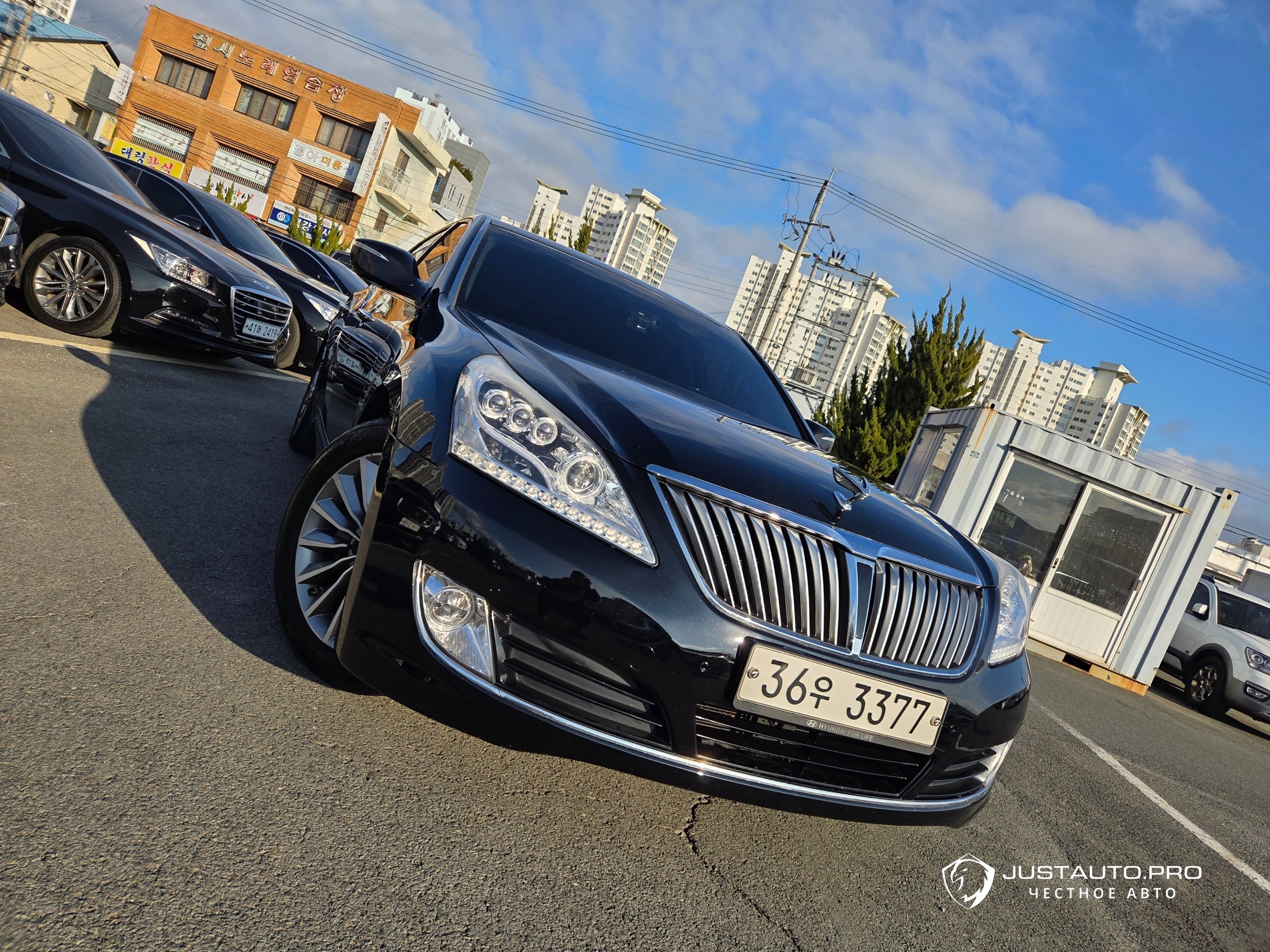 Автомобиль Hyundai Equus