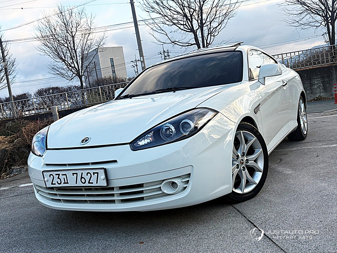 Автомобиль Hyundai Tuscani
