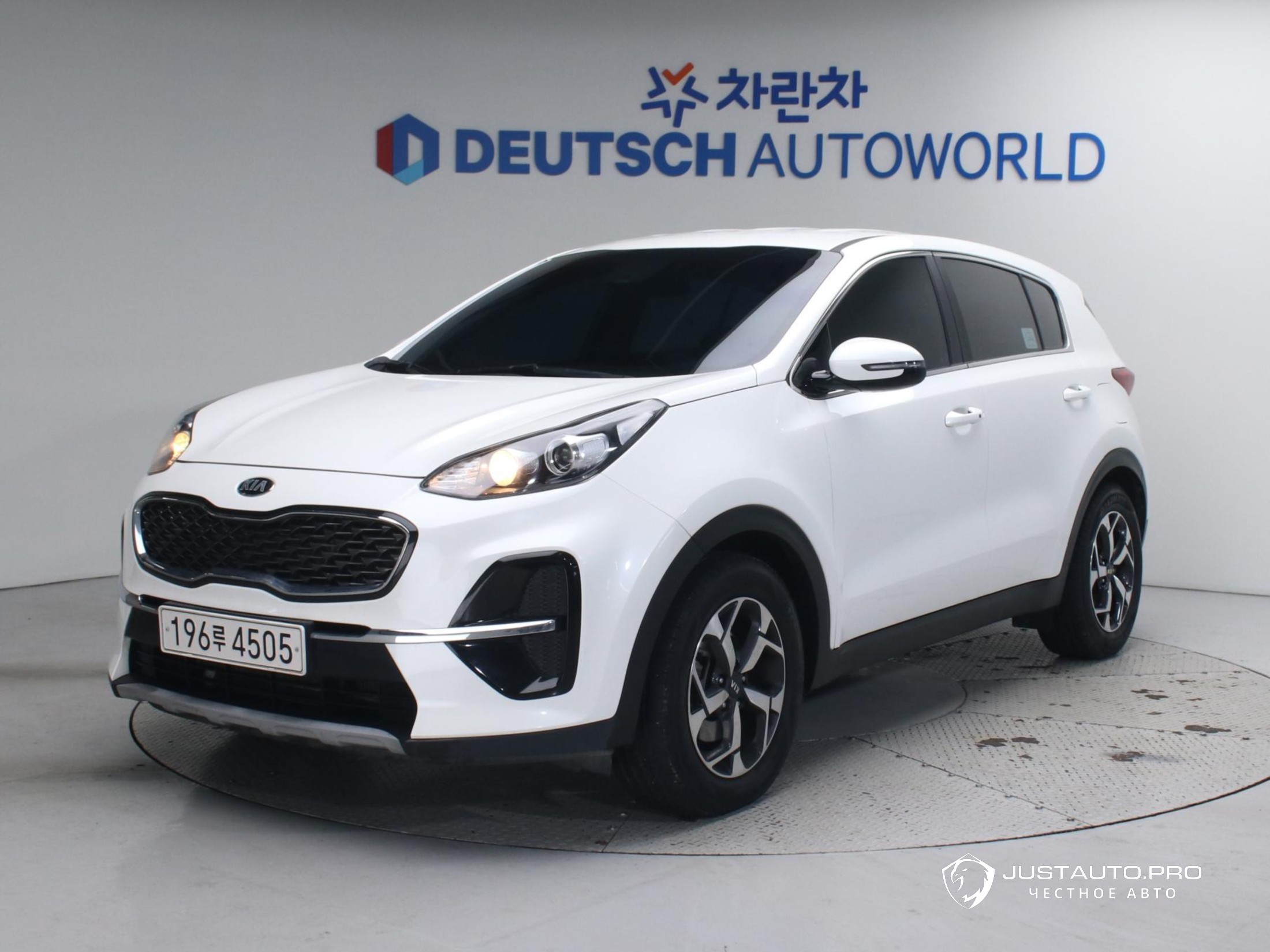 Автомобиль Kia Sportage