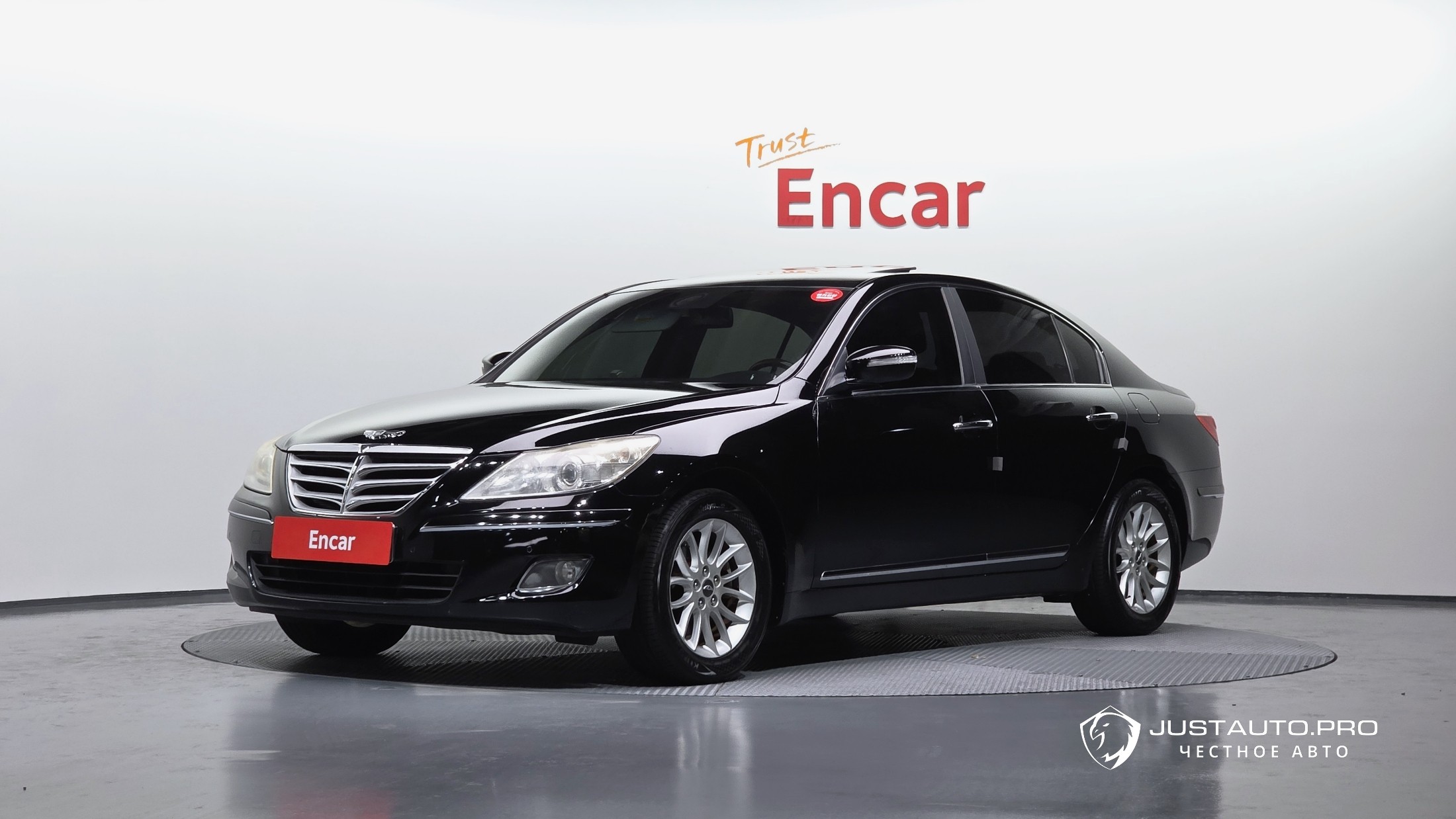 Автомобиль Hyundai Genesis