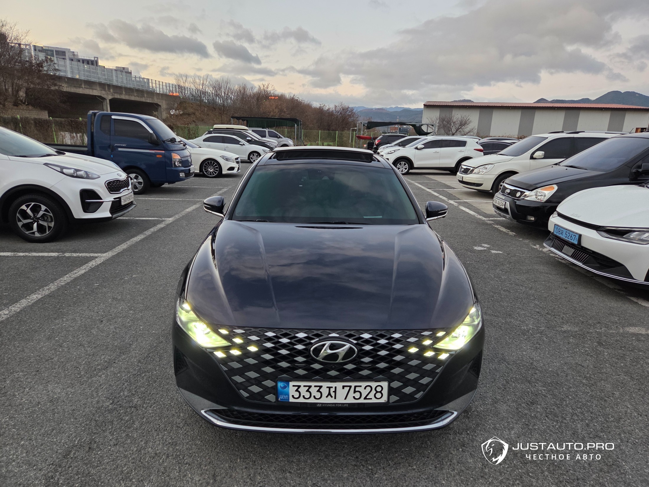 Автомобиль Hyundai Grandeur
