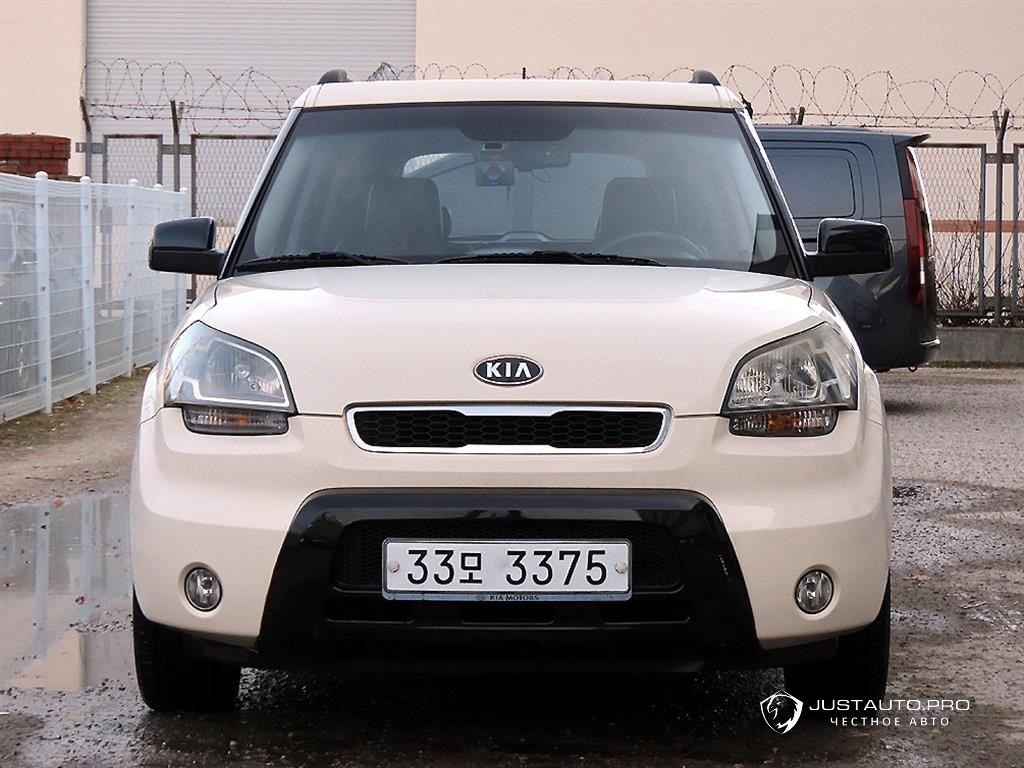 Автомобиль Kia Soul