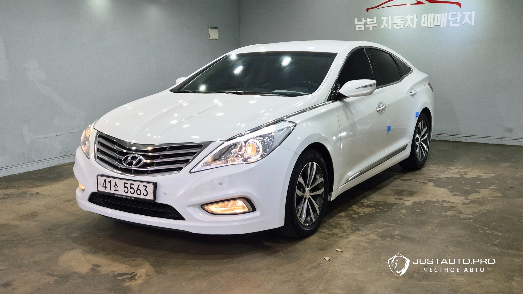 Автомобиль Hyundai Grandeur