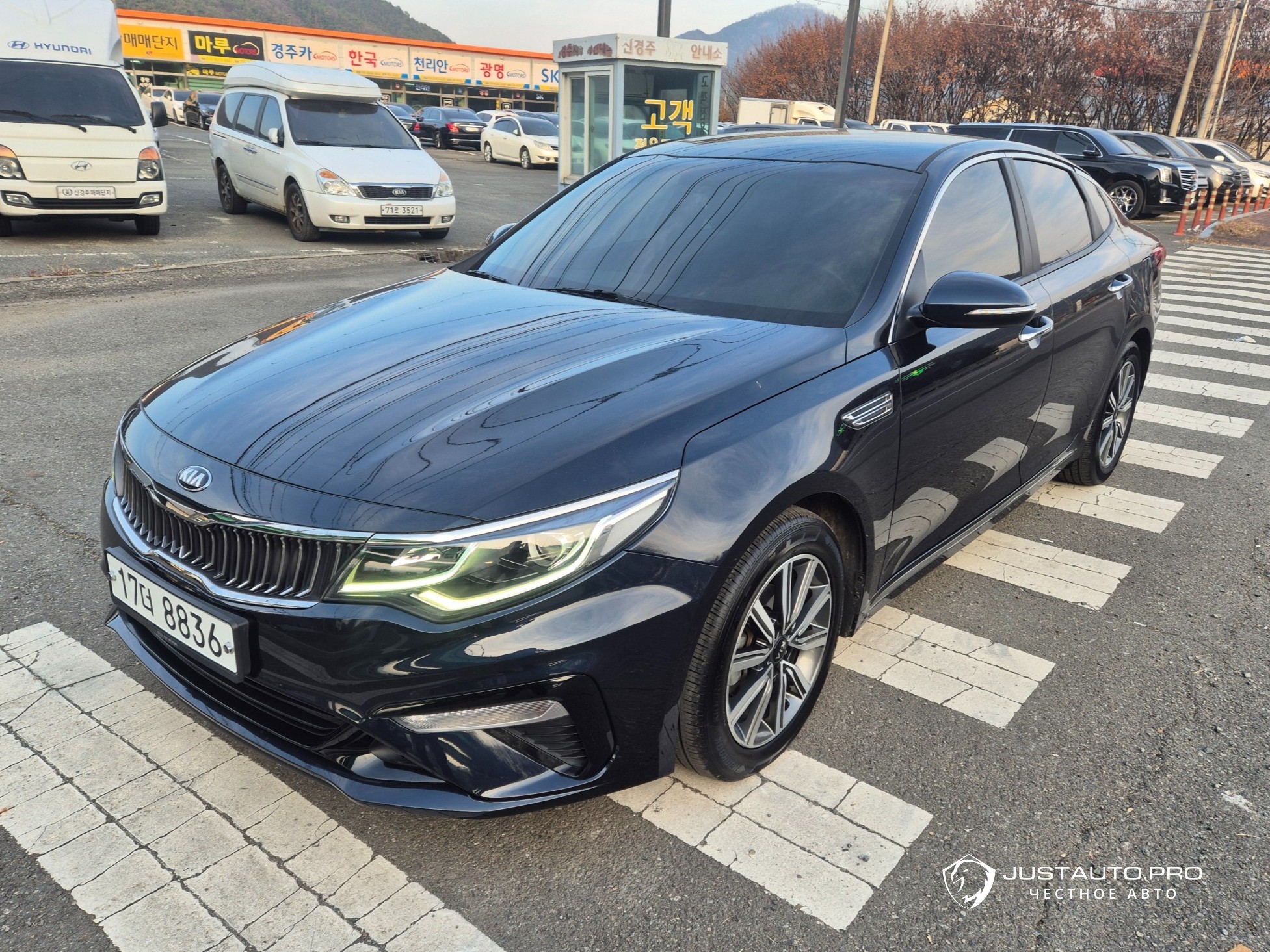 Автомобиль Kia K5