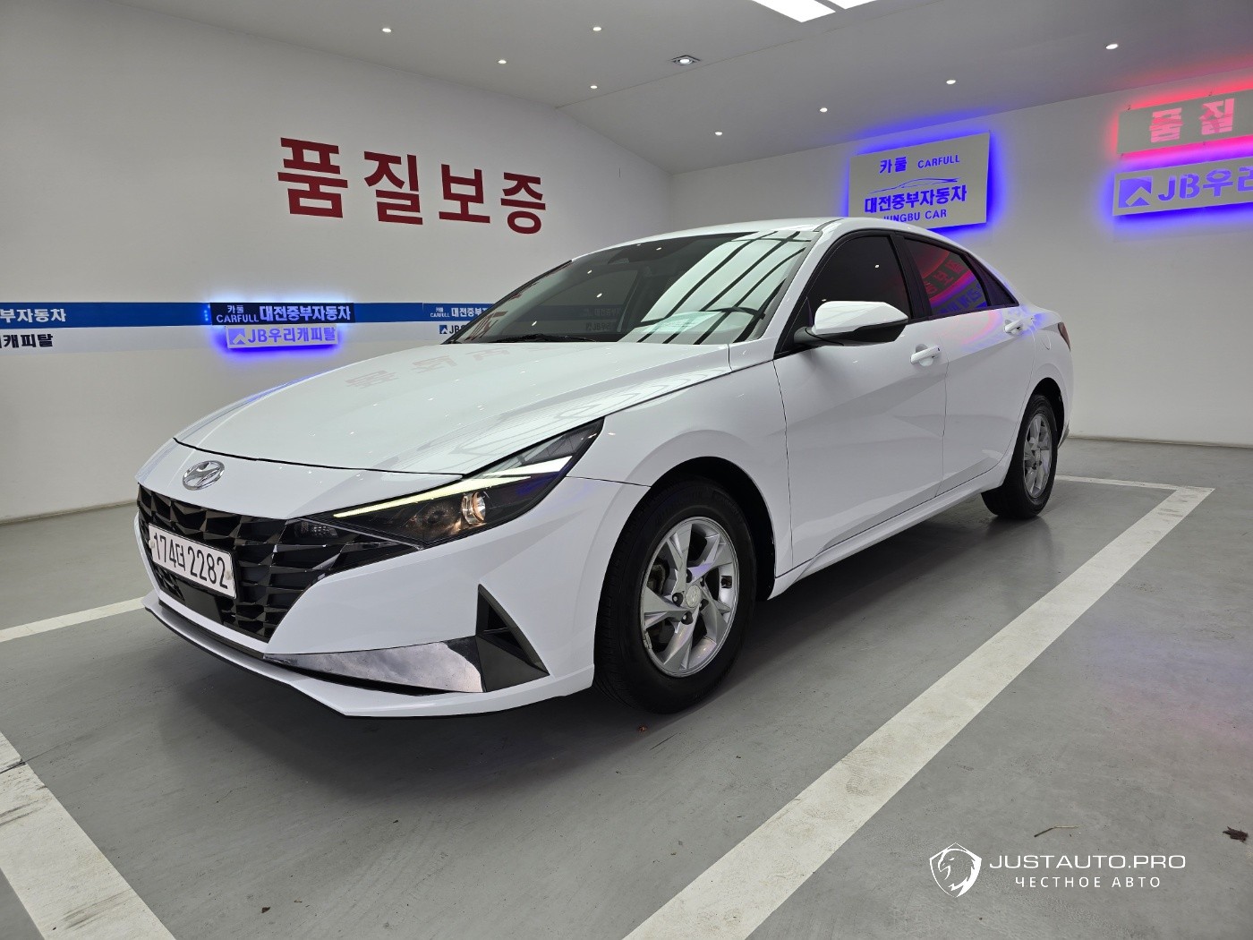 Автомобиль Hyundai AVANTE