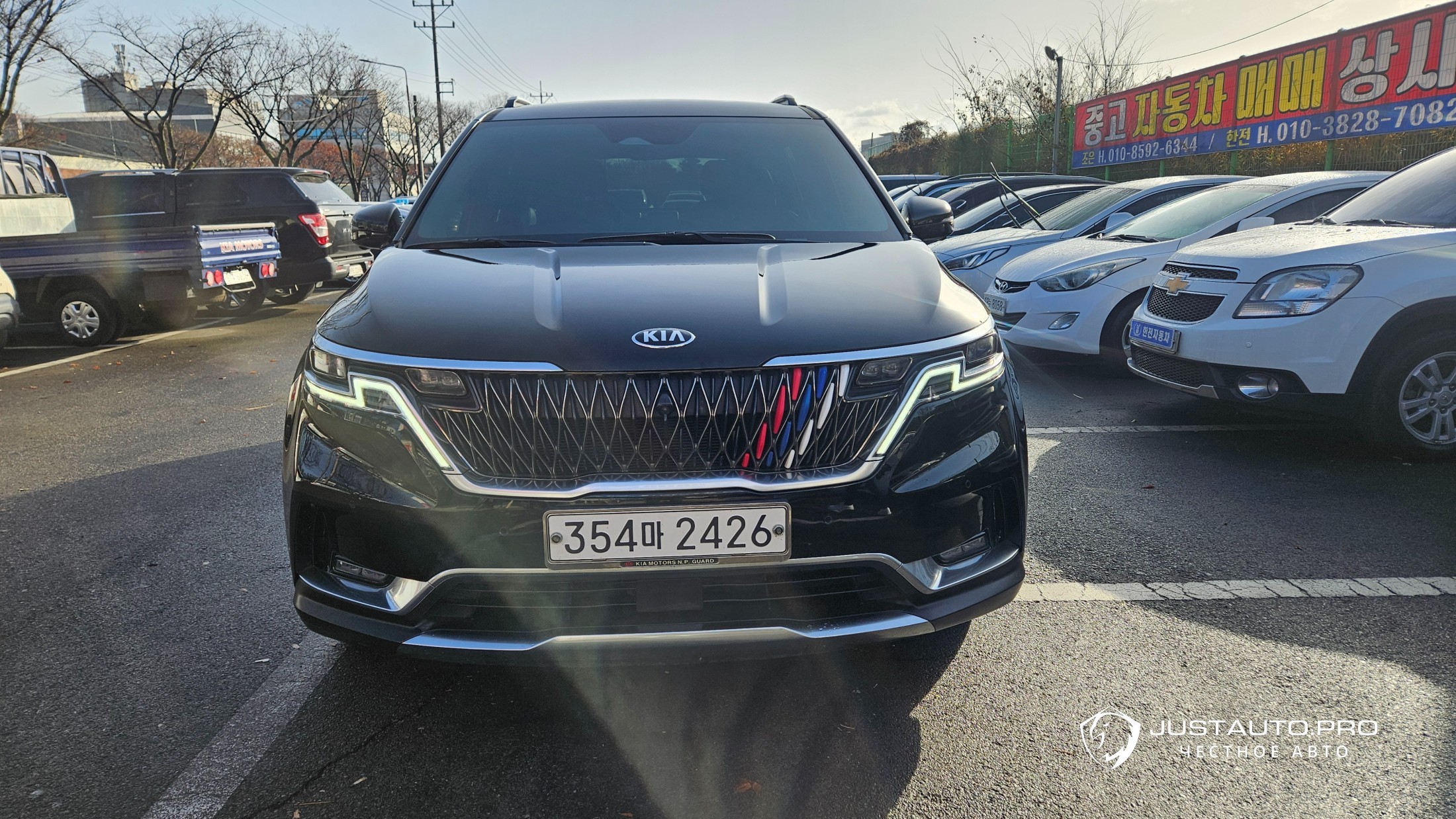 Автомобиль Kia Canival