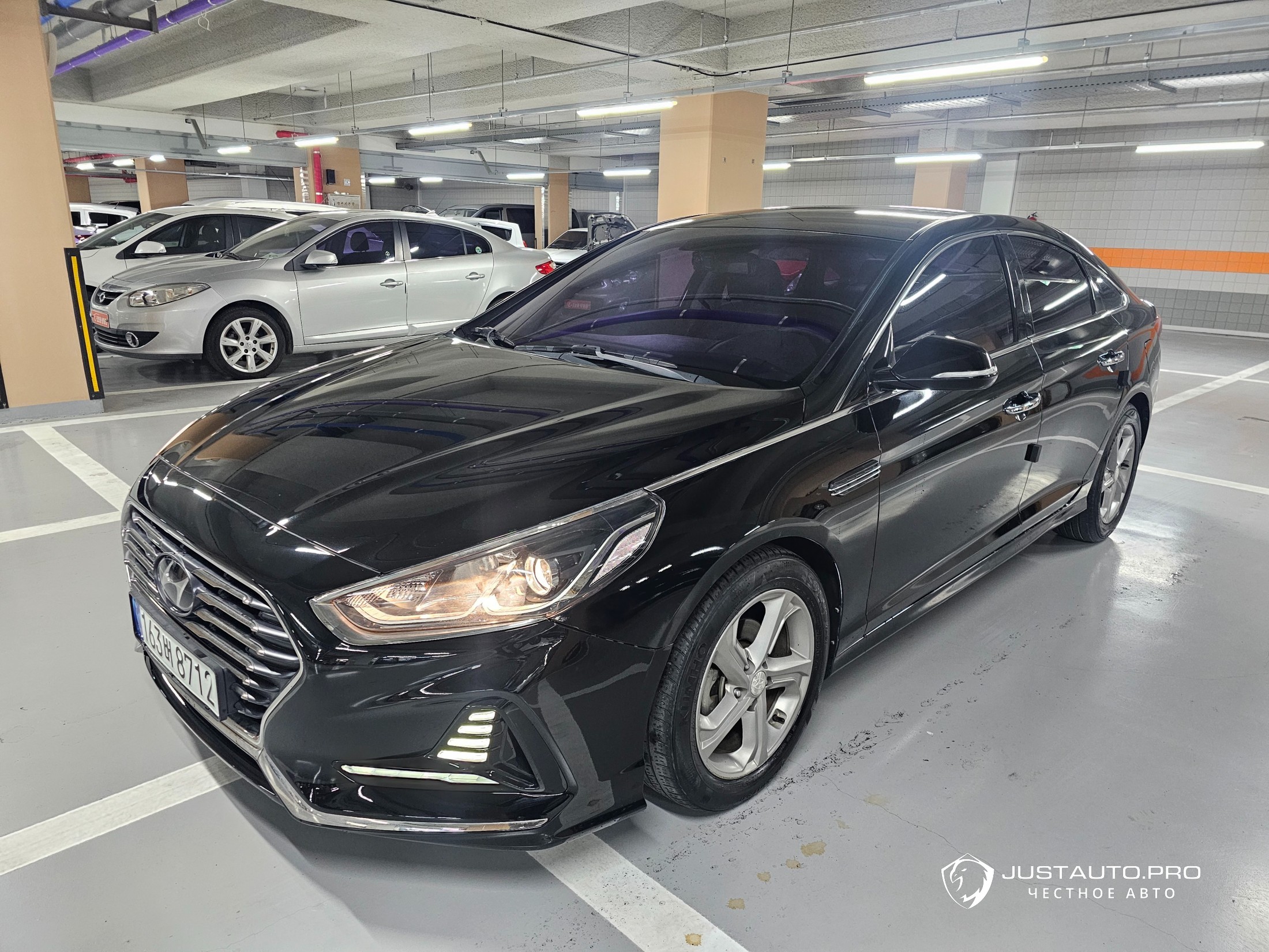 Автомобиль Hyundai Sonata