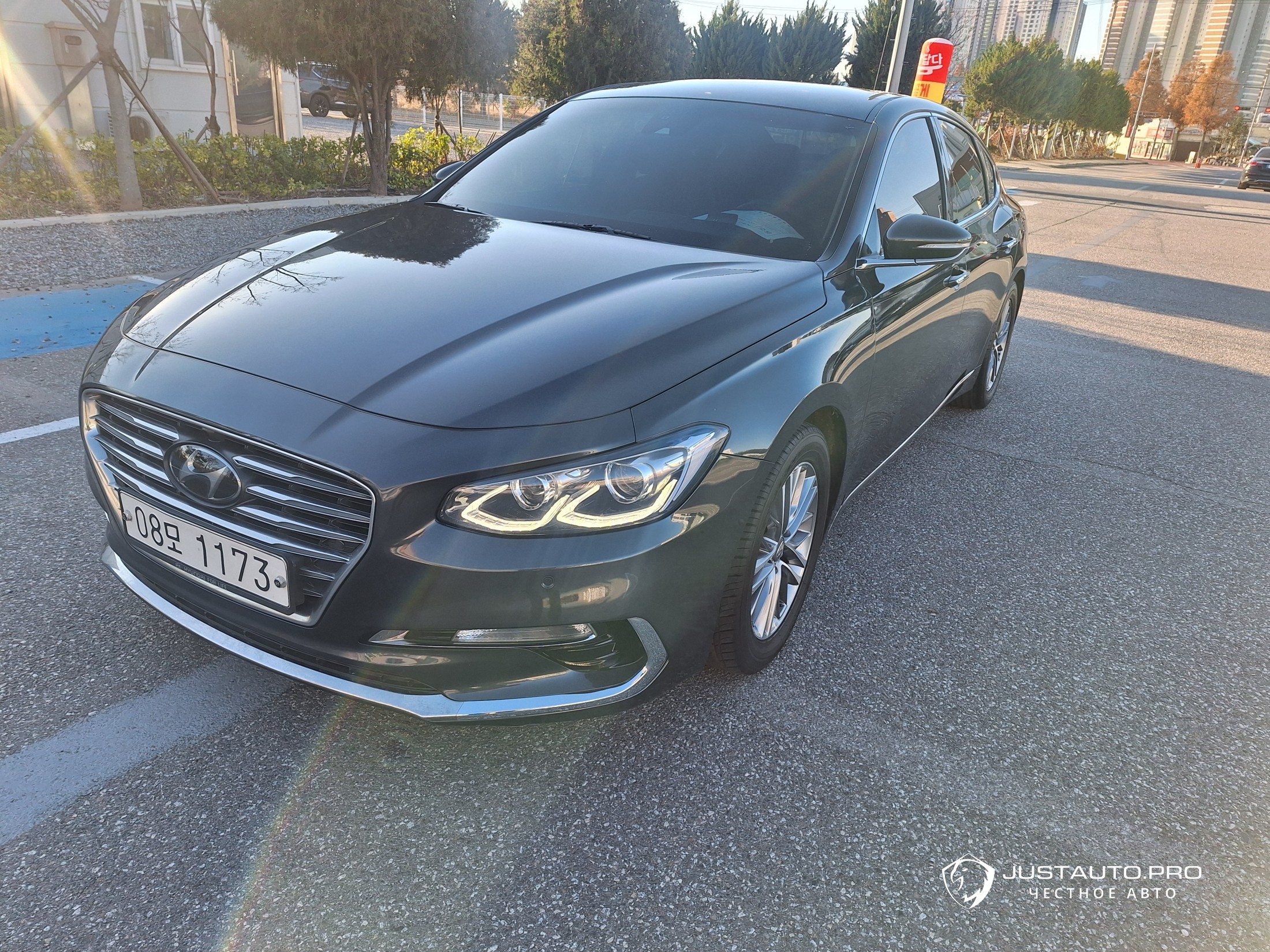 Автомобиль Hyundai Grandeur