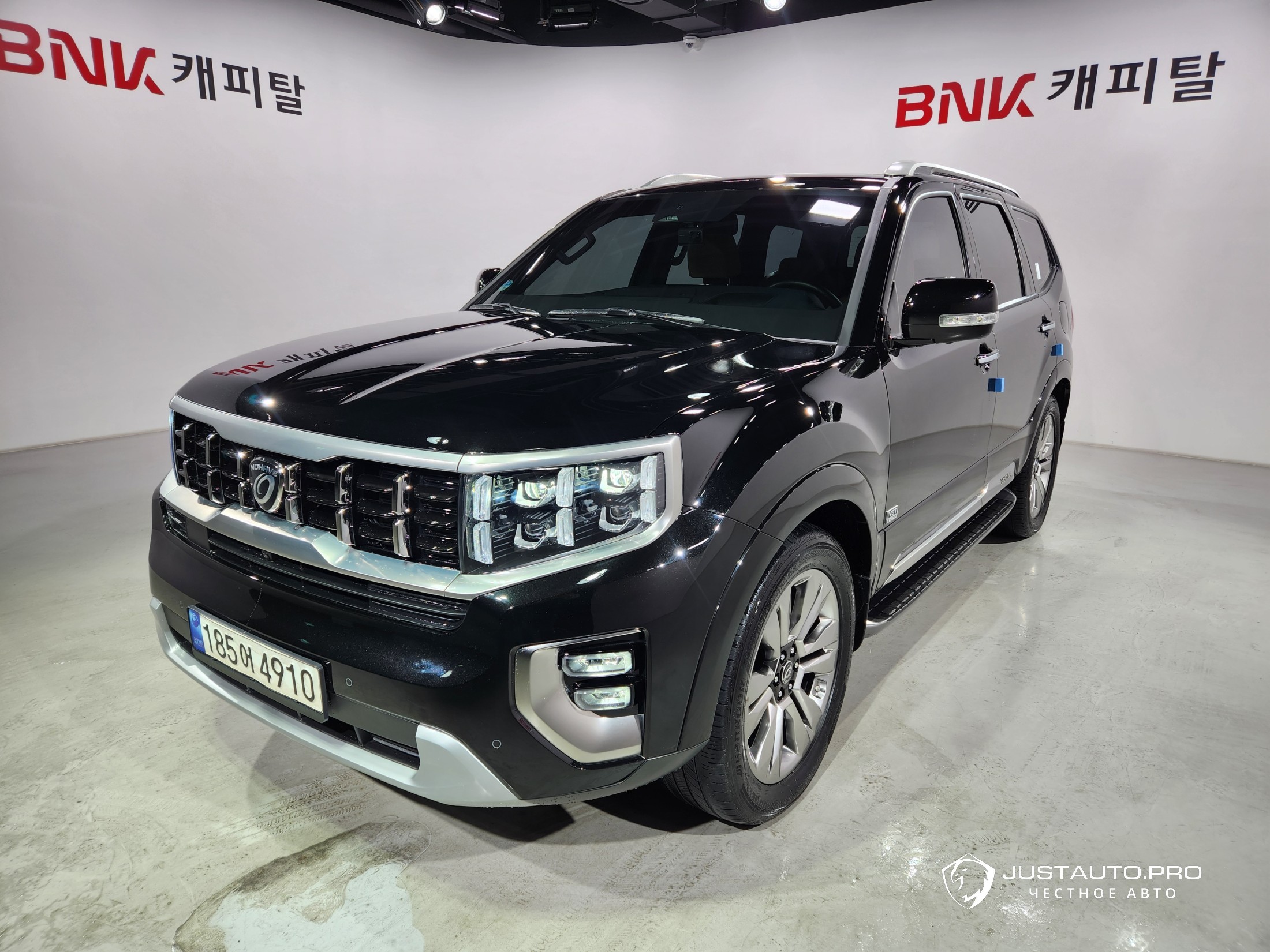 Автомобиль Kia Mohave