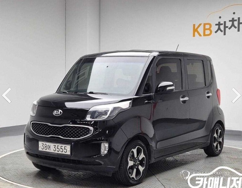 Автомобиль Kia RAY