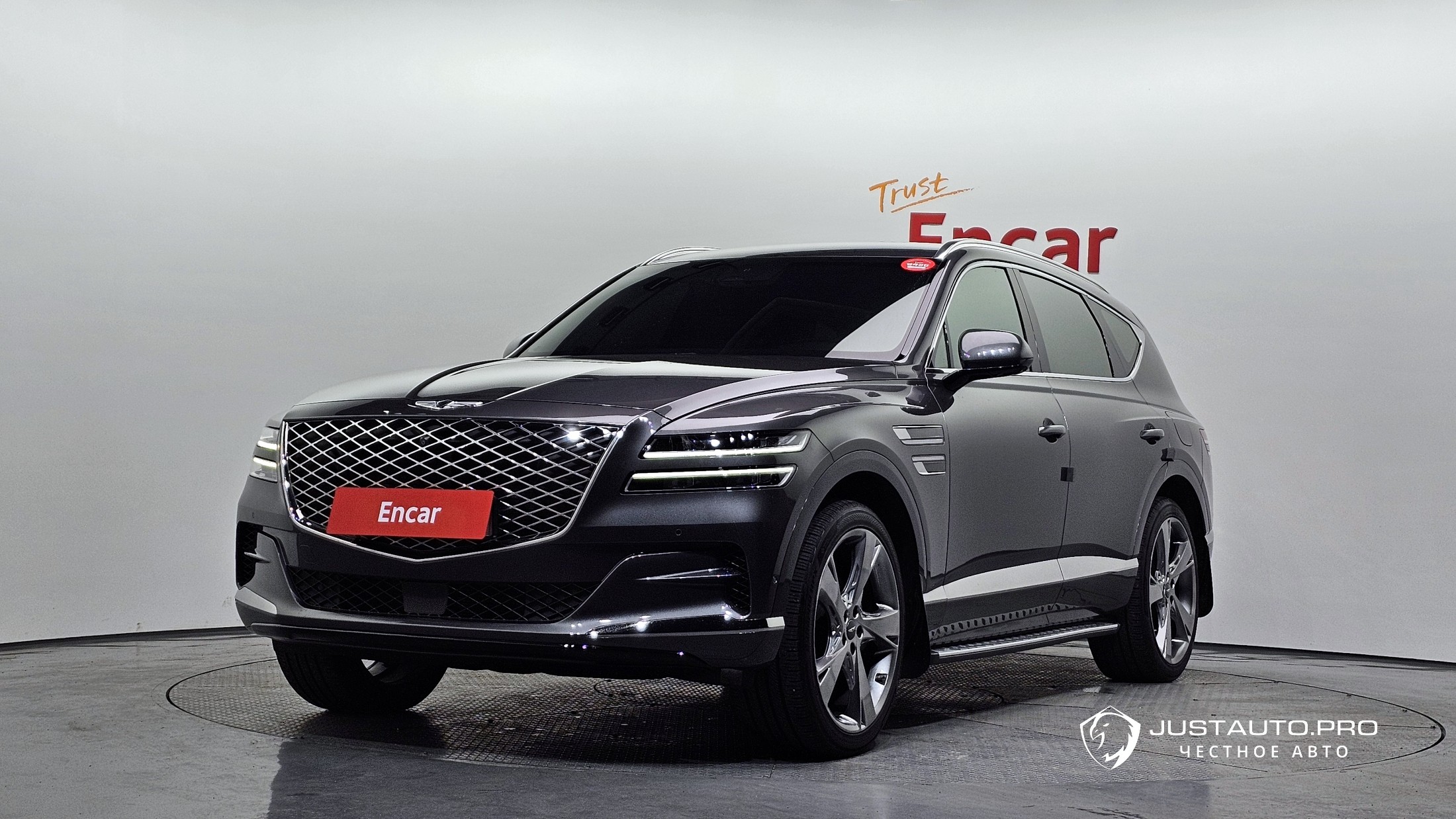 Автомобиль Genesis GV80