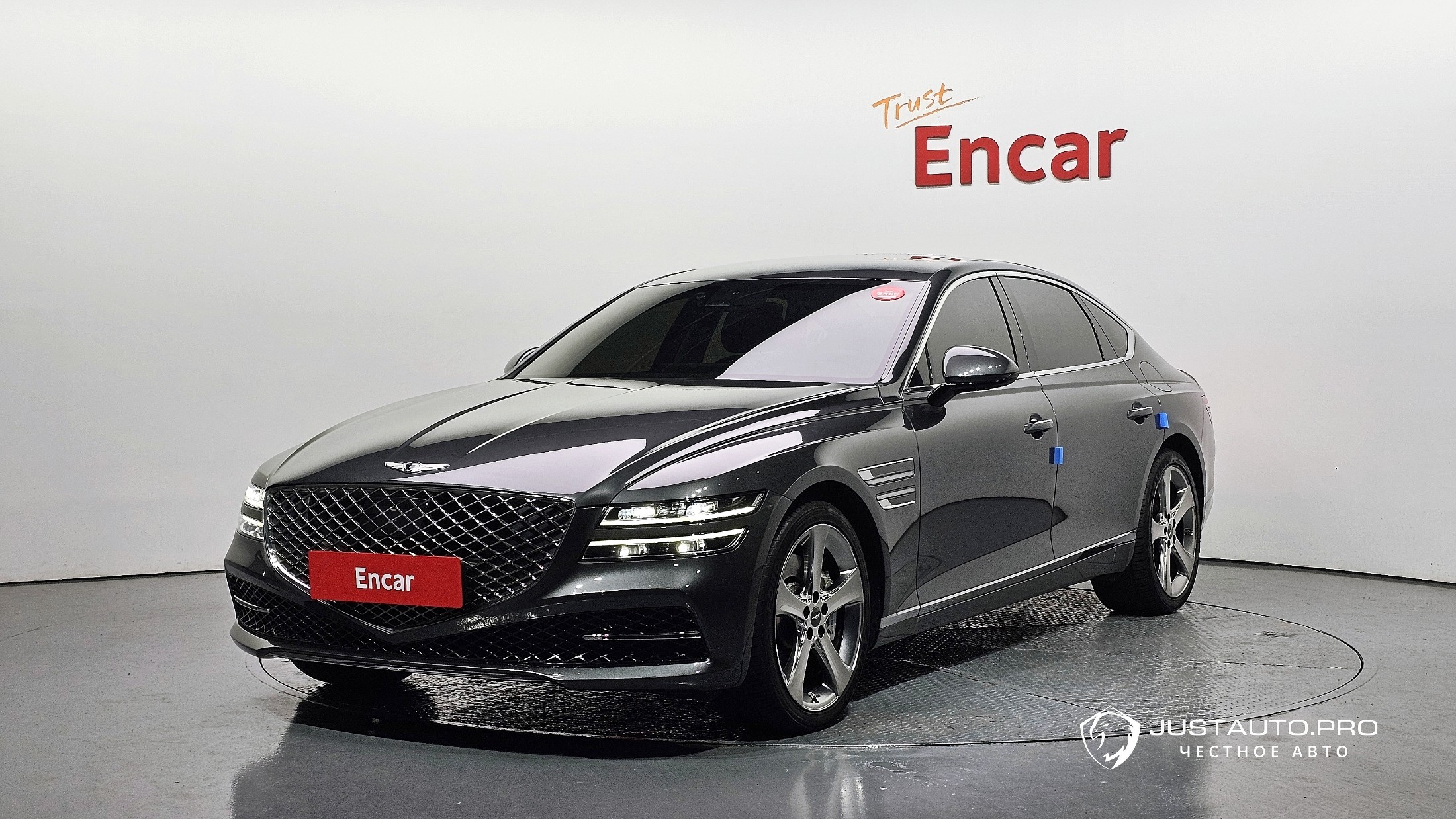 Автомобиль Genesis G80