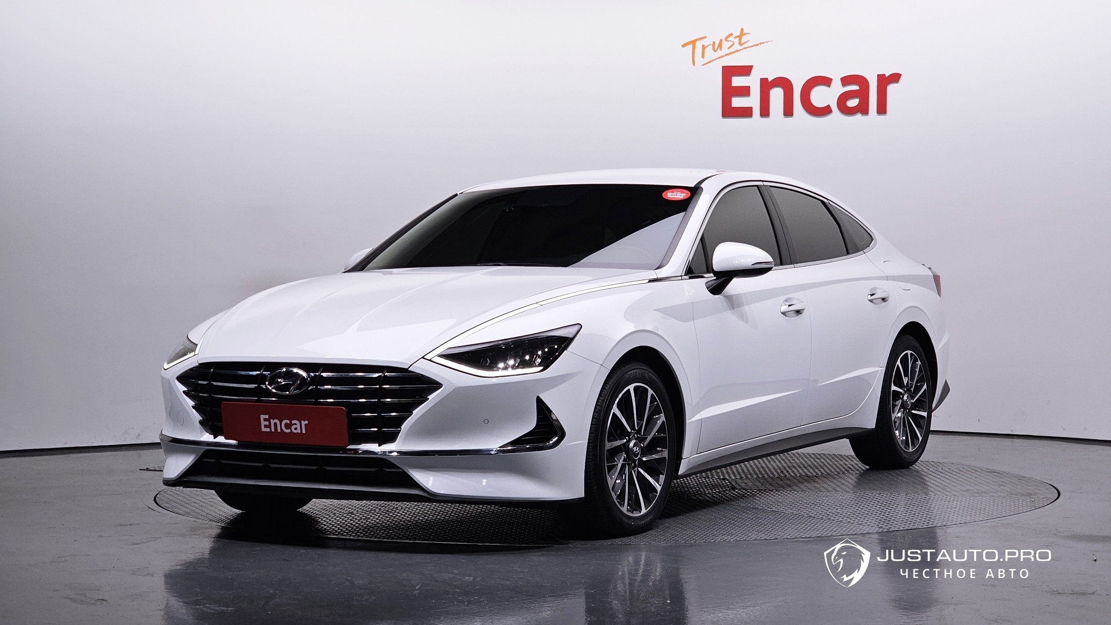 Автомобиль Hyundai Sonata