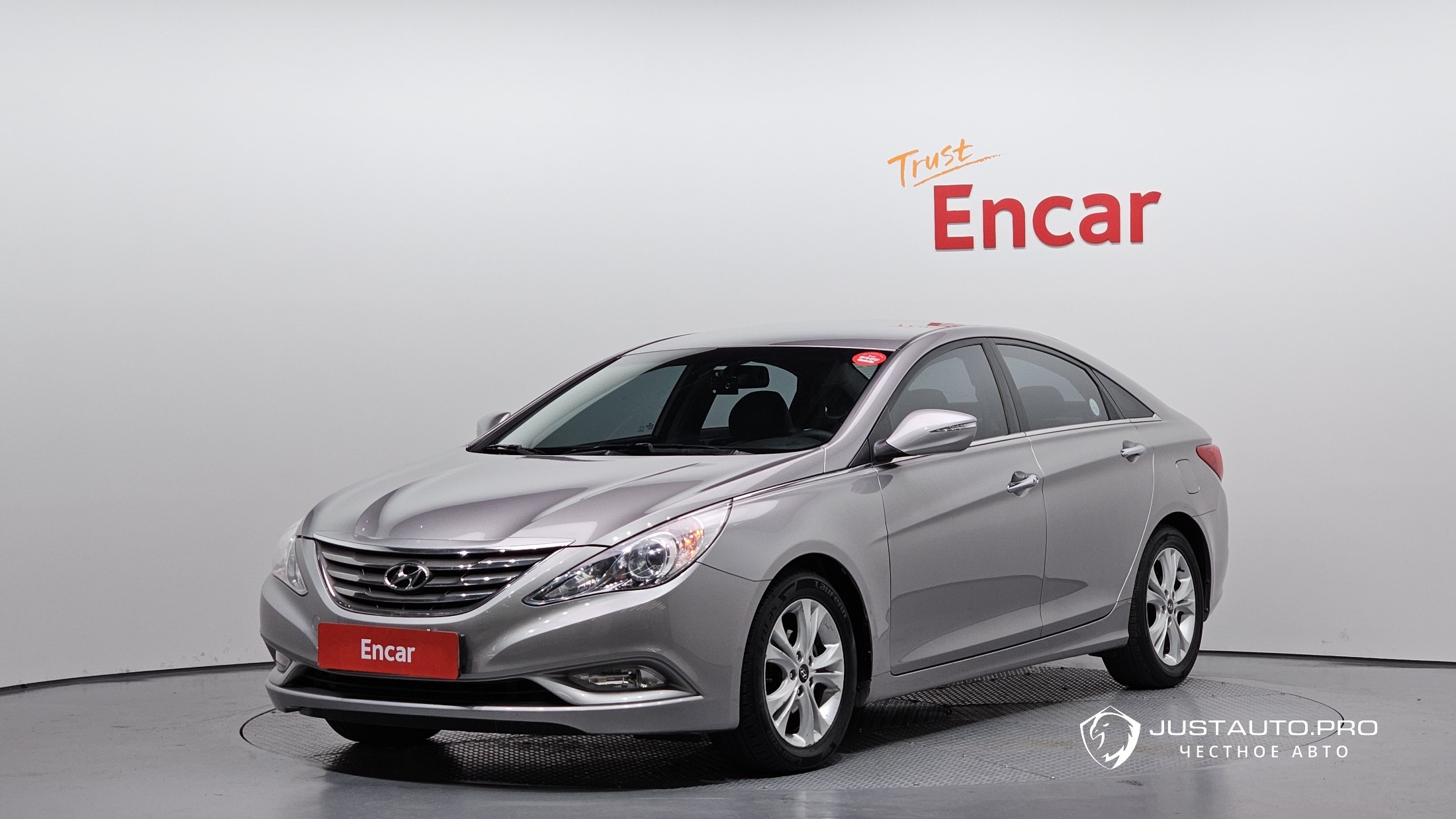 Автомобиль Hyundai Sonata