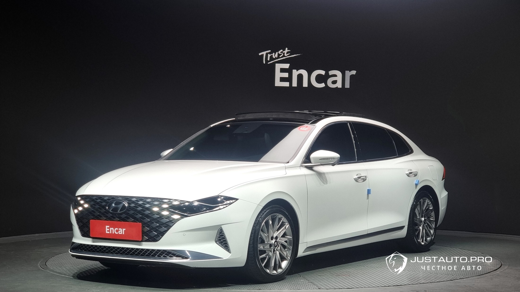 Автомобиль Hyundai Grandeur