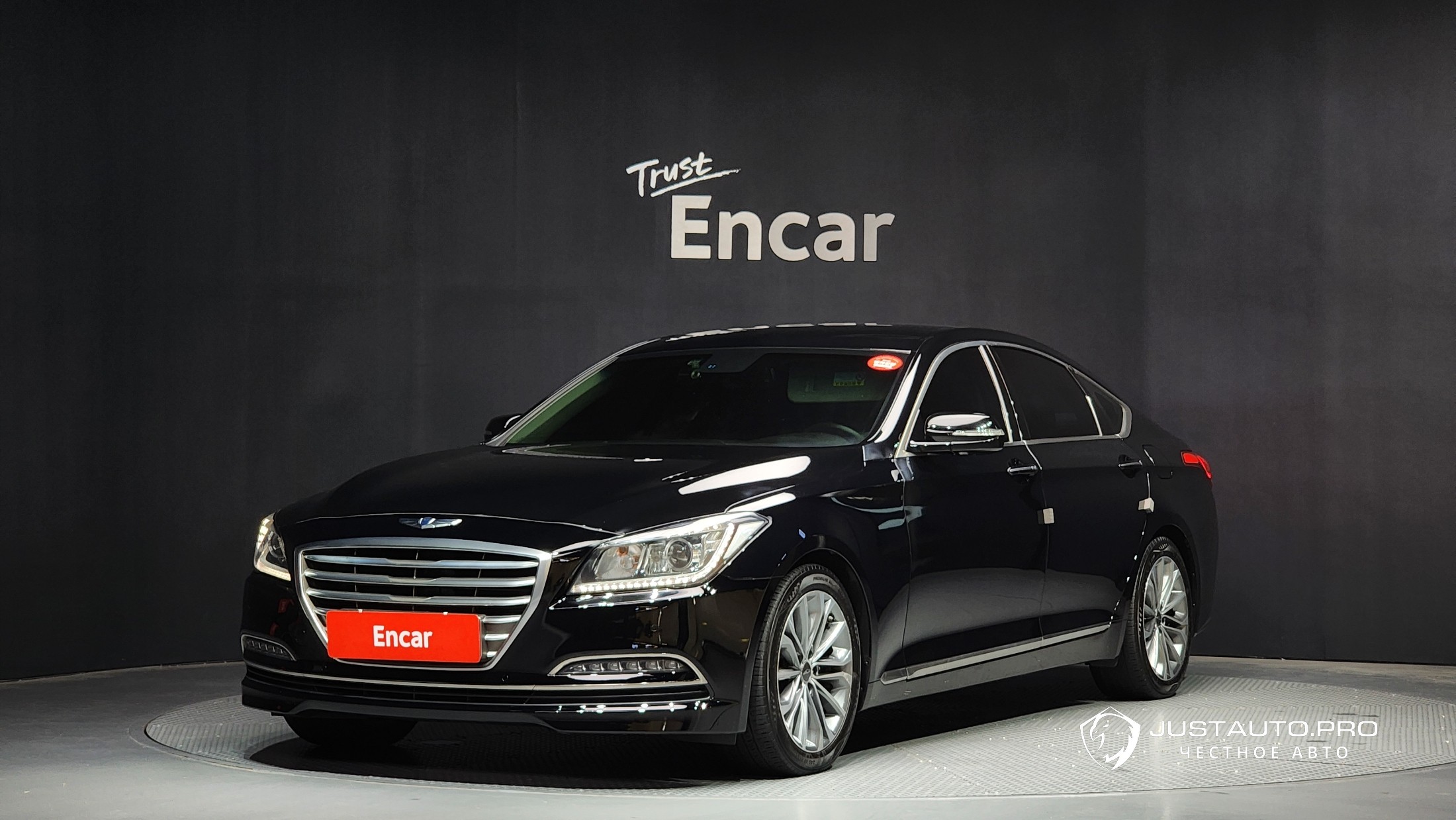 Автомобиль Hyundai Genesis