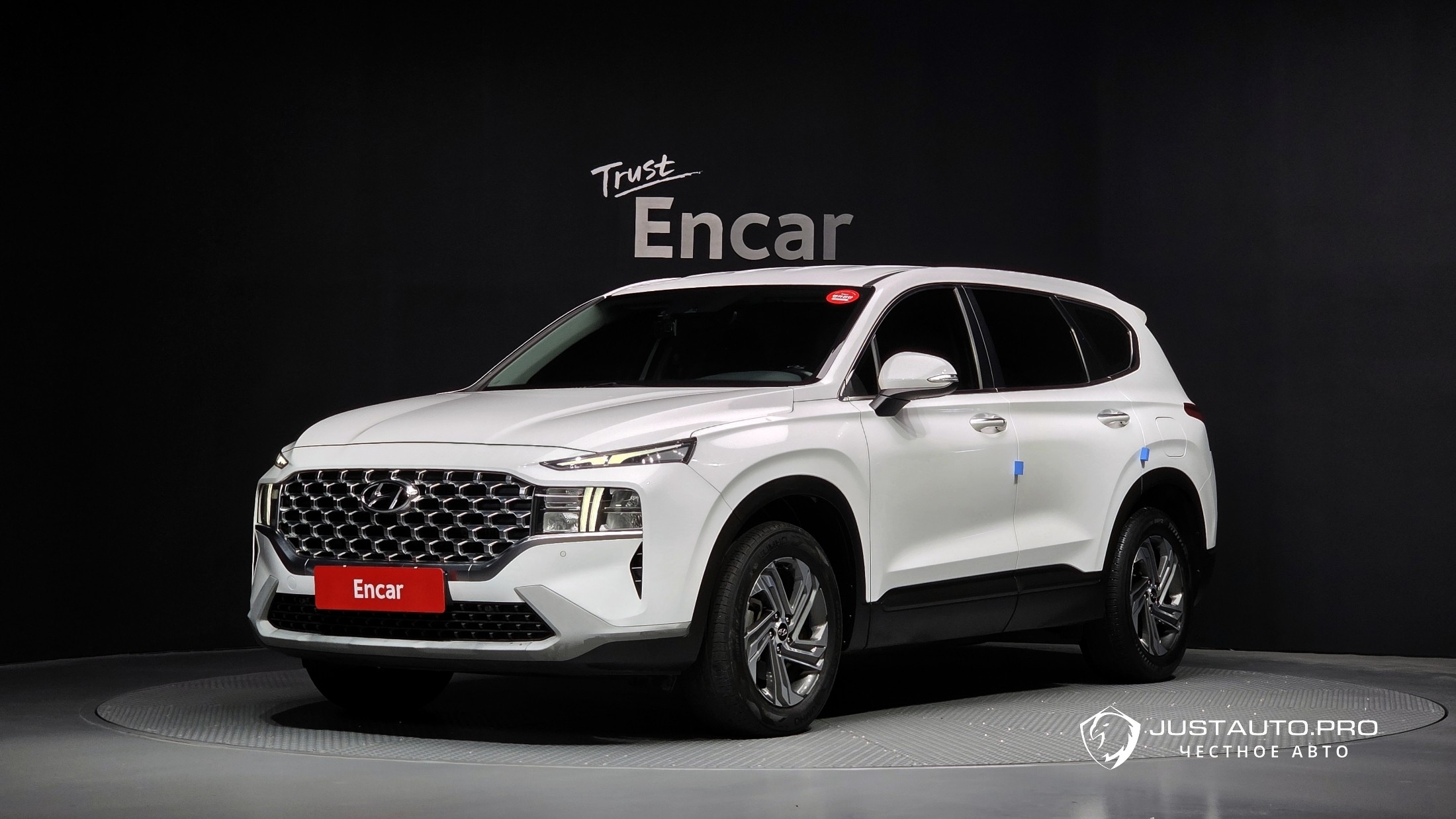 Автомобиль Hyundai Santafe