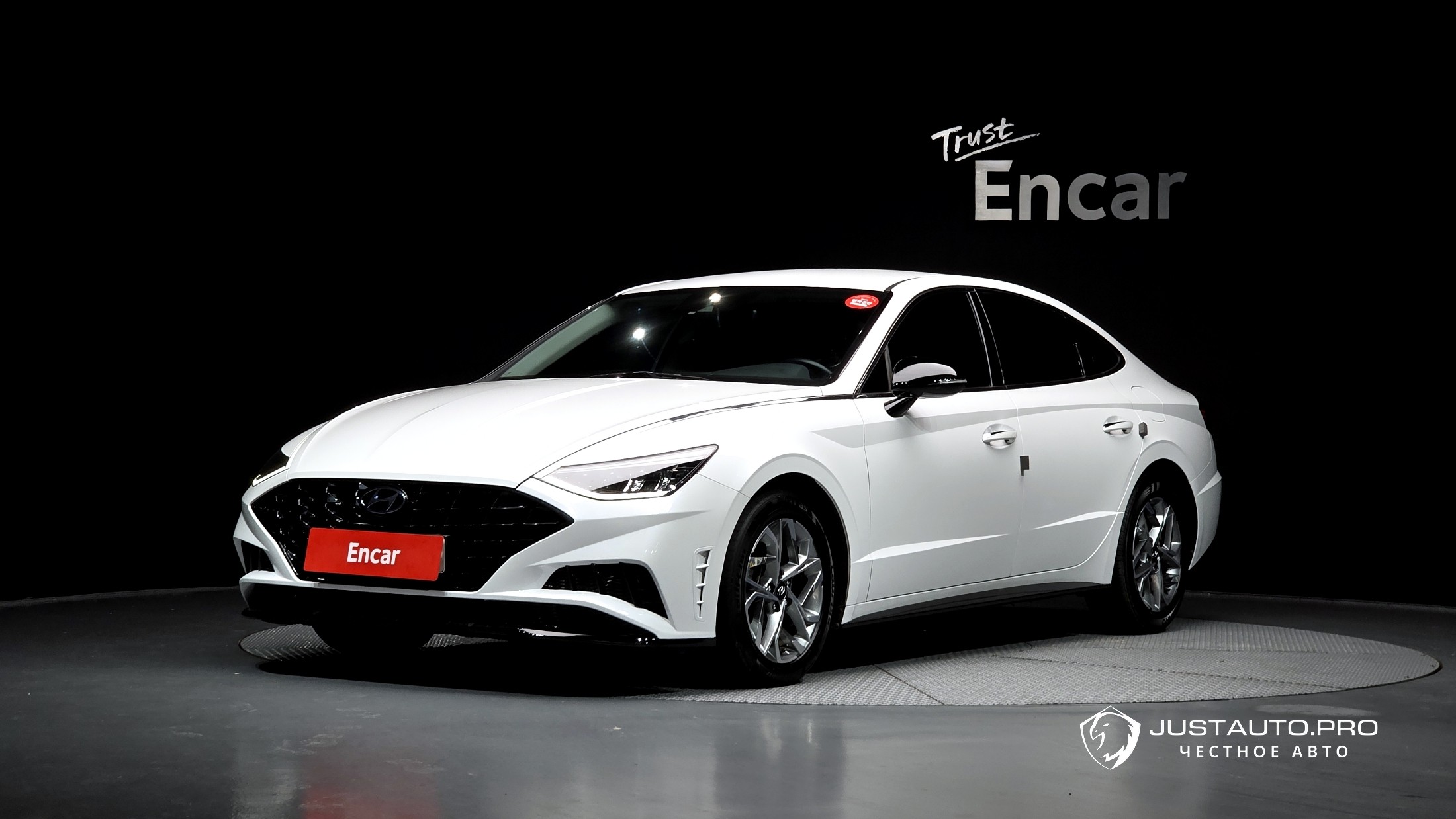 Автомобиль Hyundai Sonata