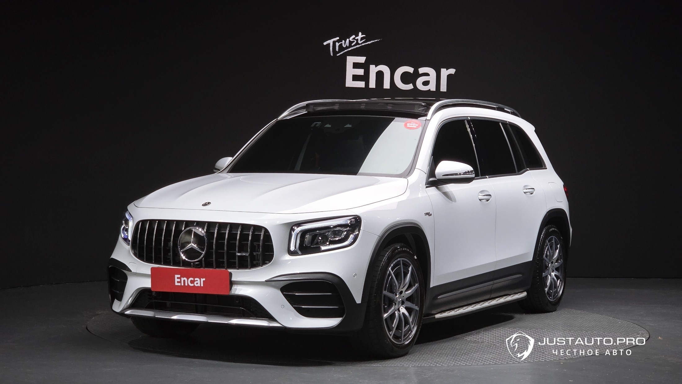 Автомобиль Mercedes-Benz GLB-Class