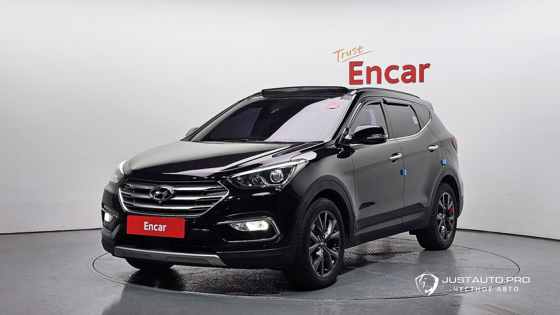 Автомобиль Hyundai Santafe