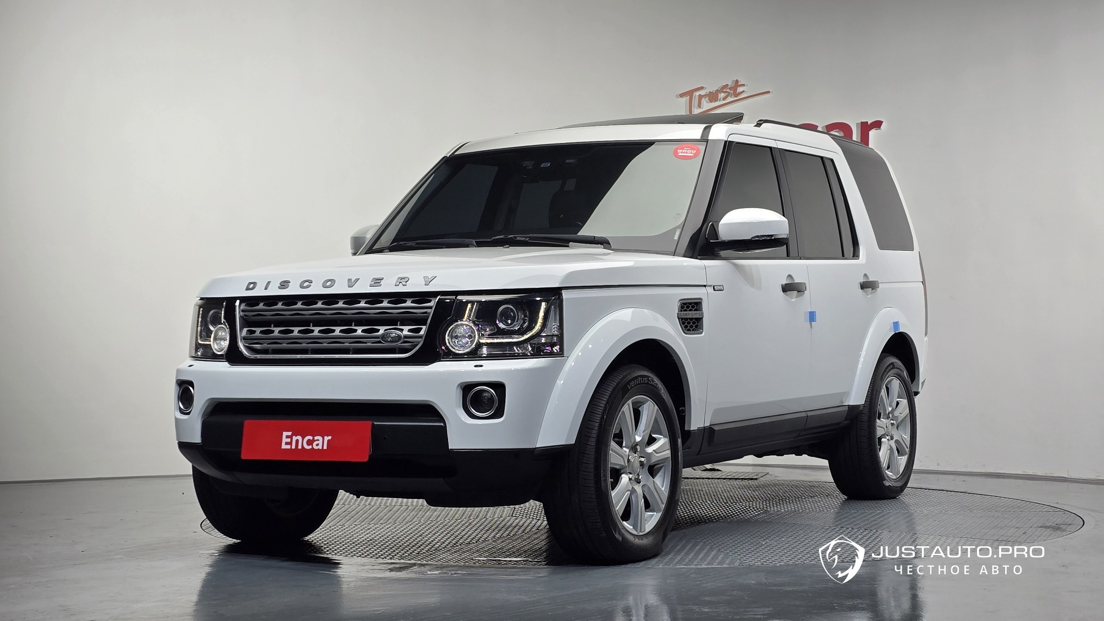 Автомобиль Land Rover Discovery