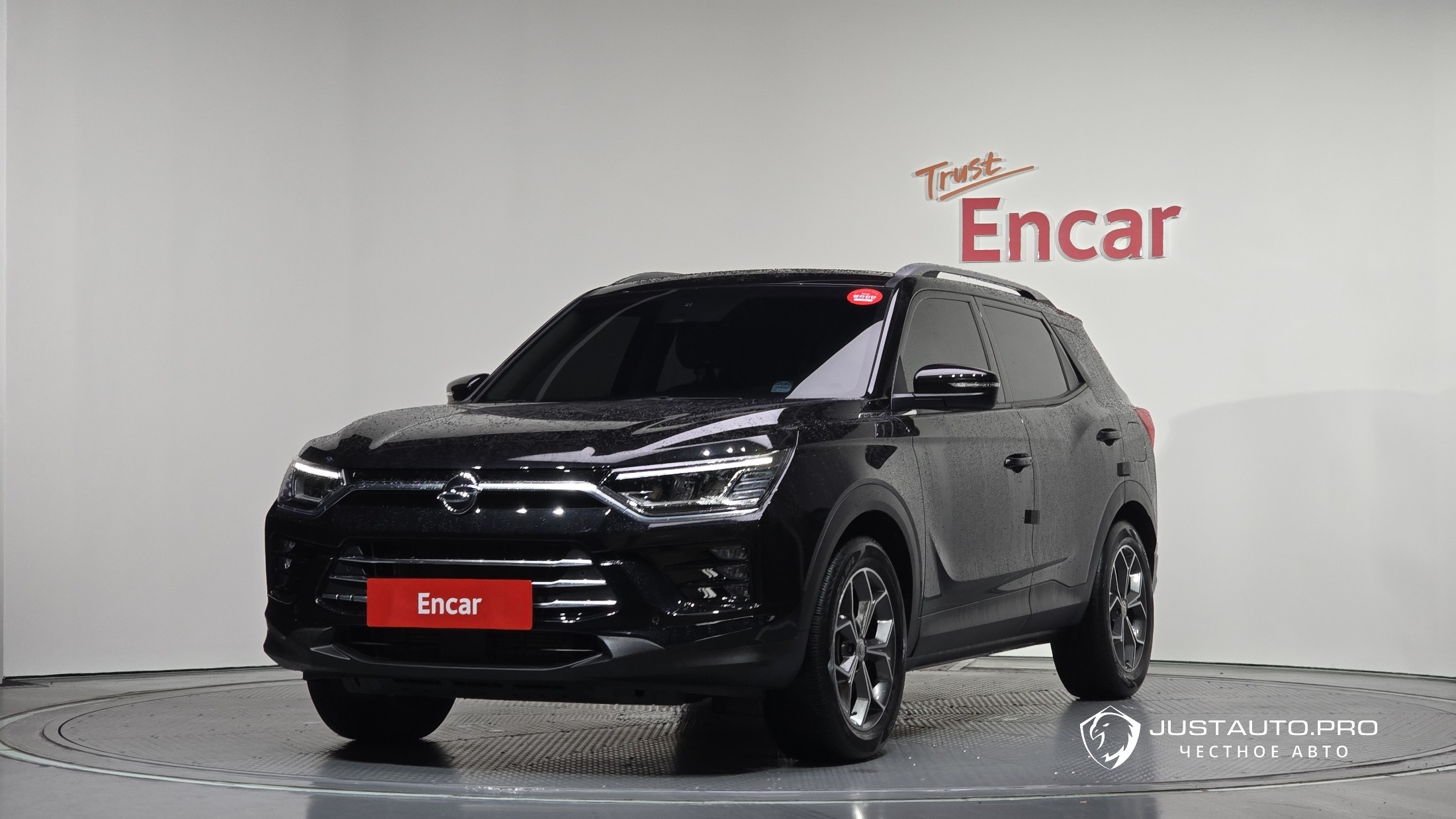 Автомобиль KG_Mobility_Ssangyong KORANDO