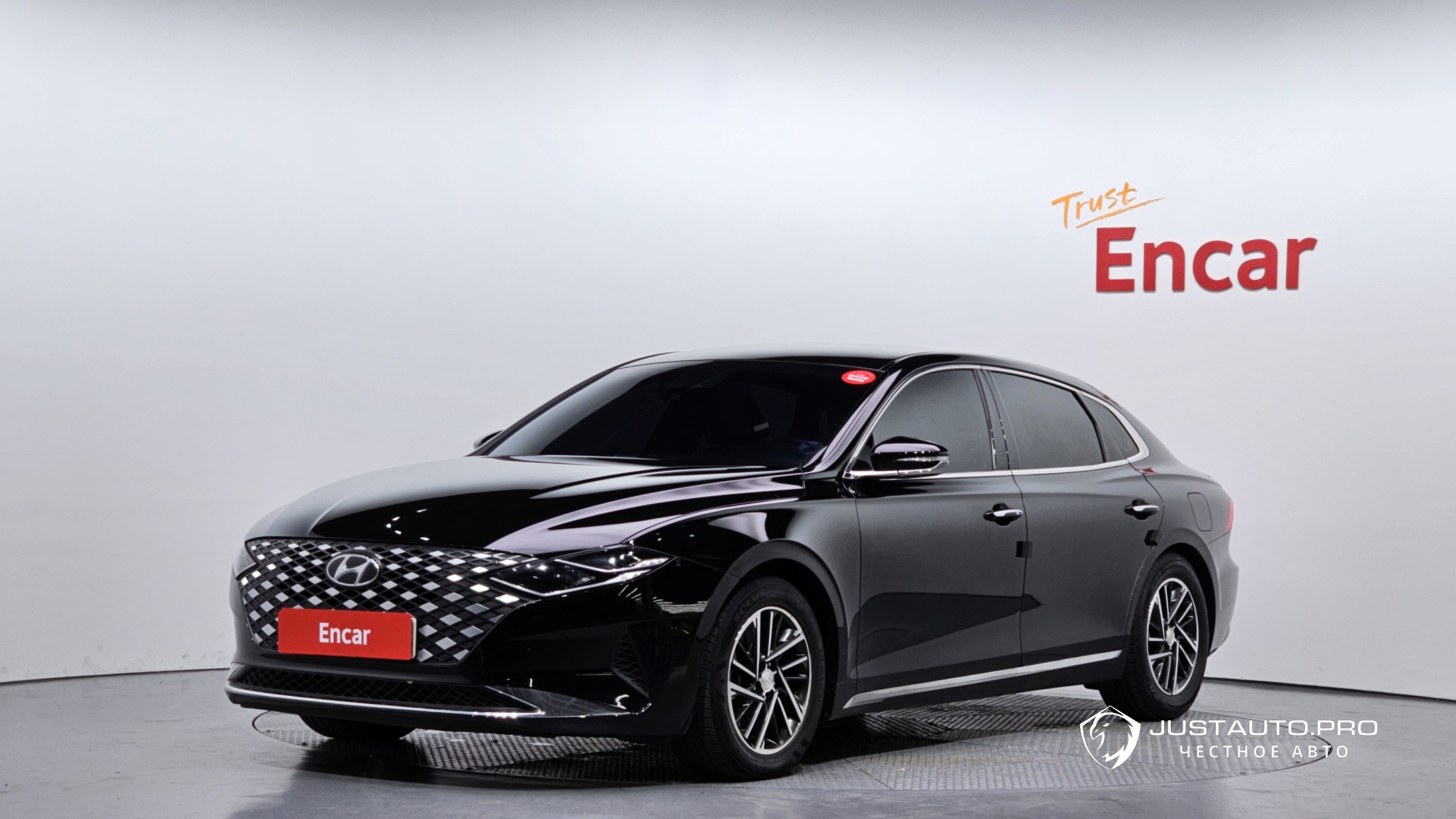 Автомобиль Hyundai Grandeur