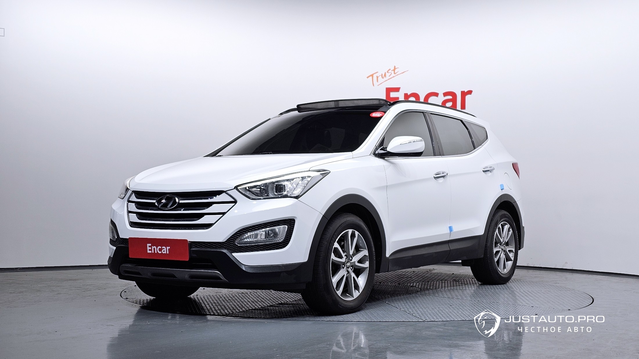 Автомобиль Hyundai Santafe