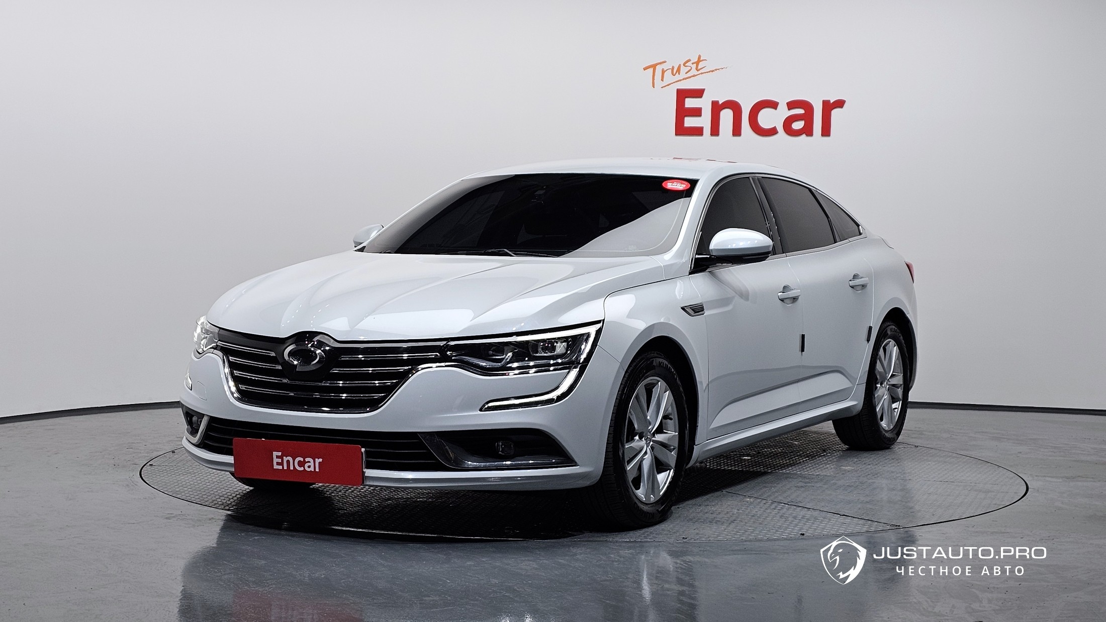 Автомобиль Renault-KoreaSamsung SM6