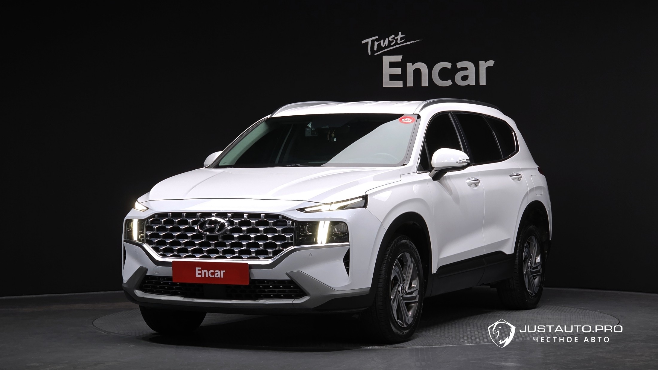 Автомобиль Hyundai Santafe