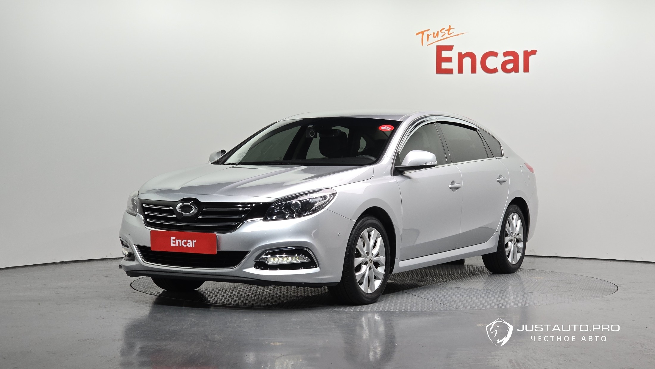 Автомобиль Renault-KoreaSamsung SM7