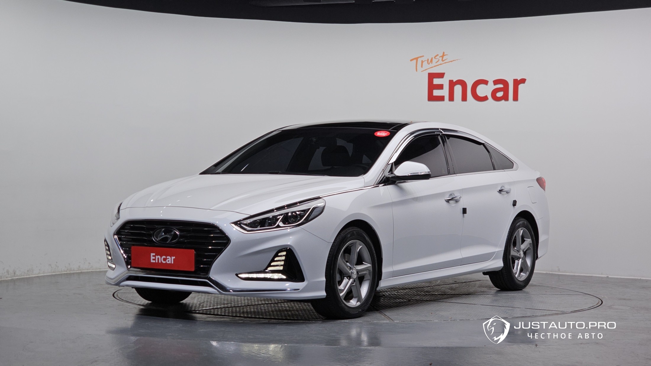 Автомобиль Hyundai Sonata