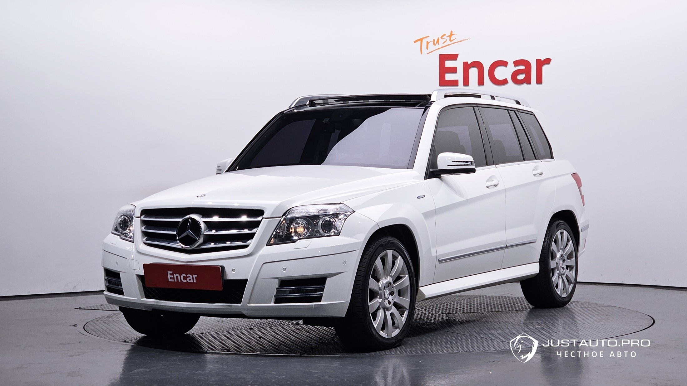 Автомобиль Mercedes-Benz GLK-Class