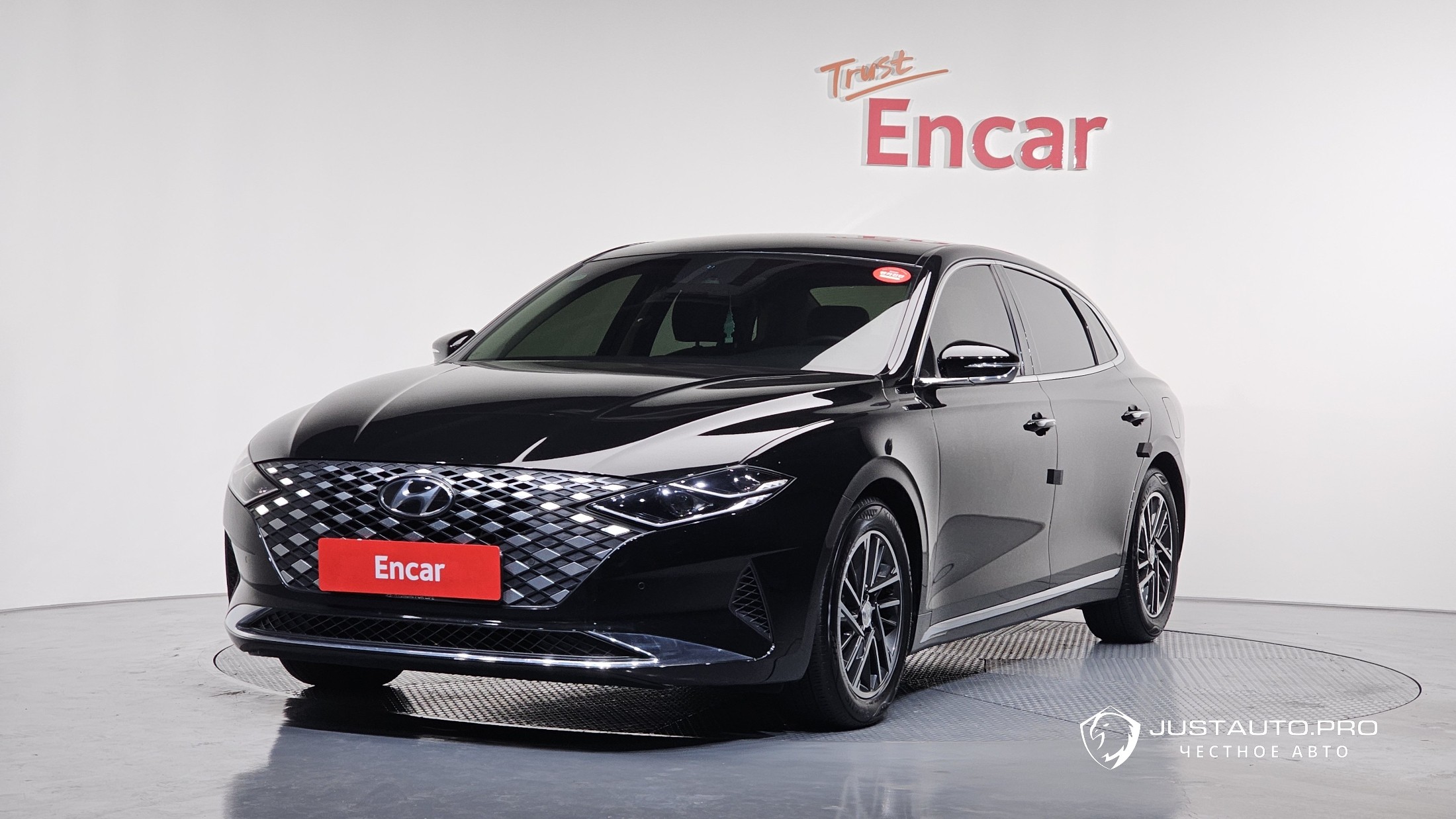 Автомобиль Hyundai Grandeur