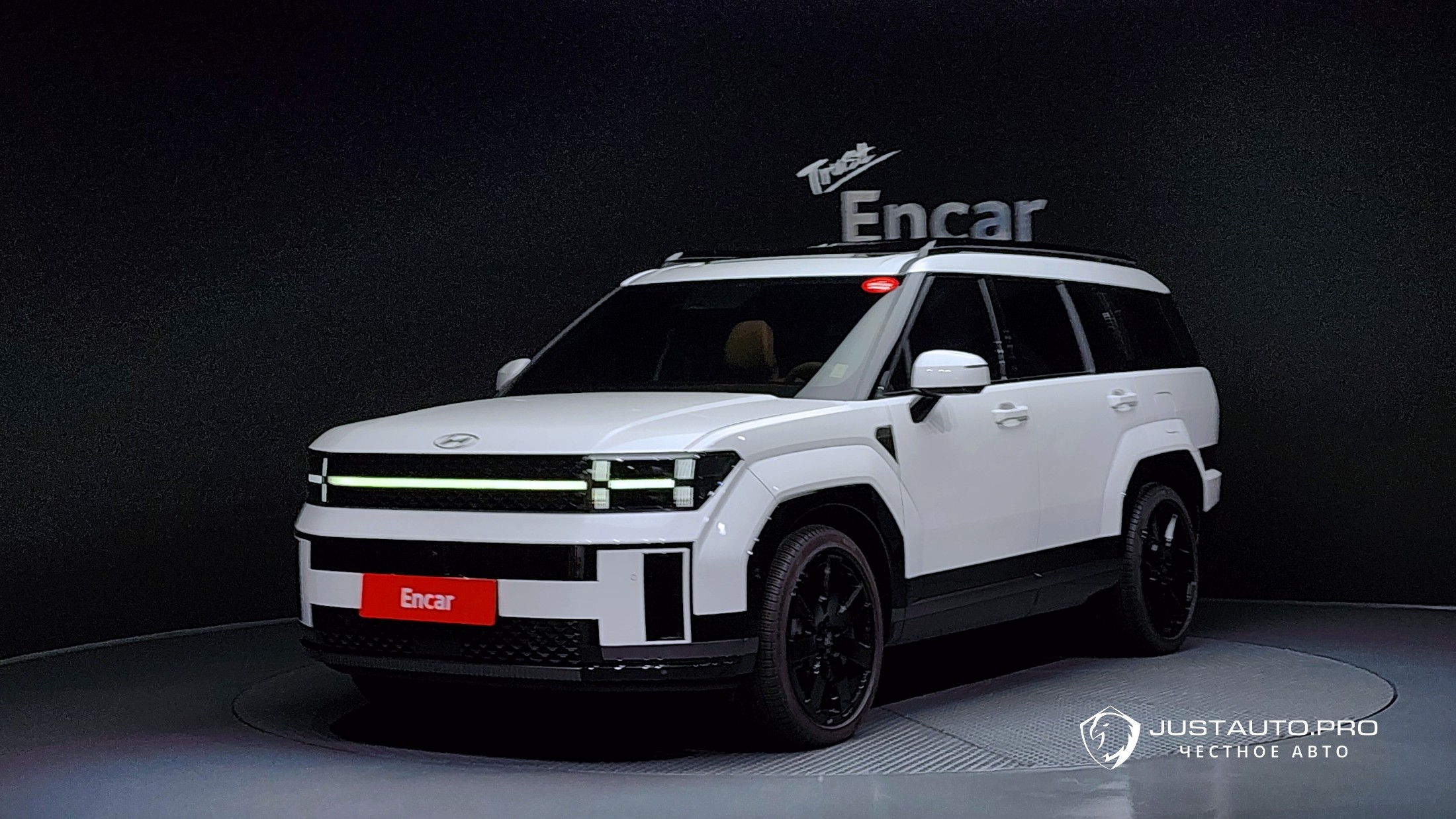 Автомобиль Hyundai Santafe