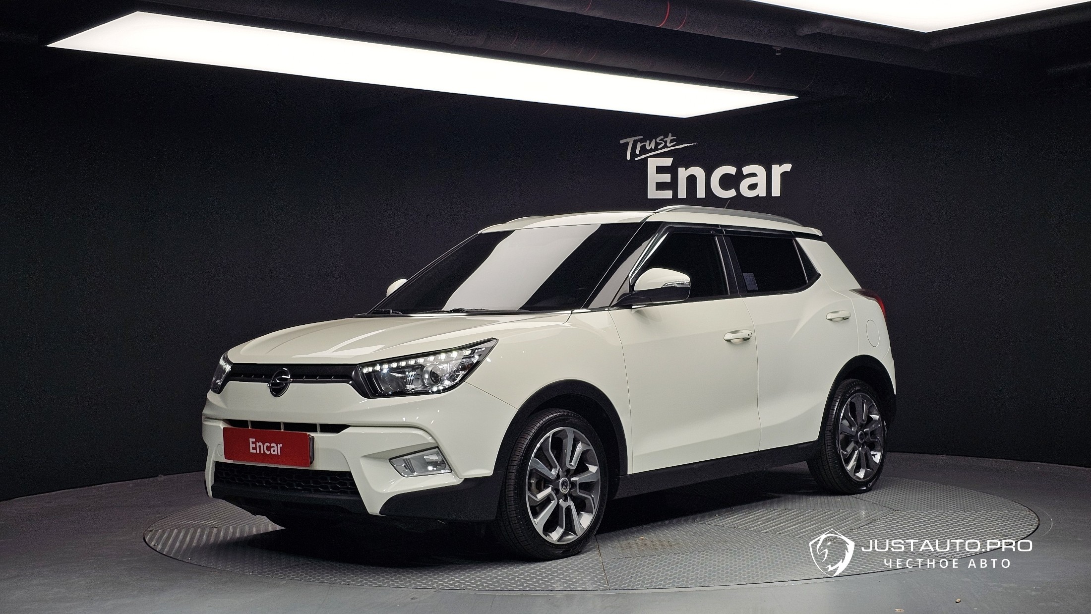 Автомобиль KG_Mobility_Ssangyong TIBOLI