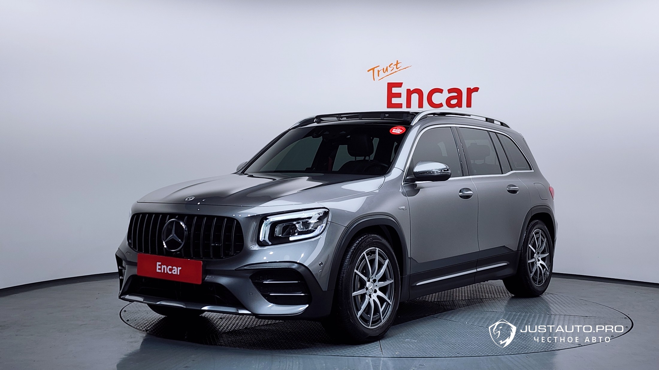 Автомобиль Mercedes-Benz GLB-Class