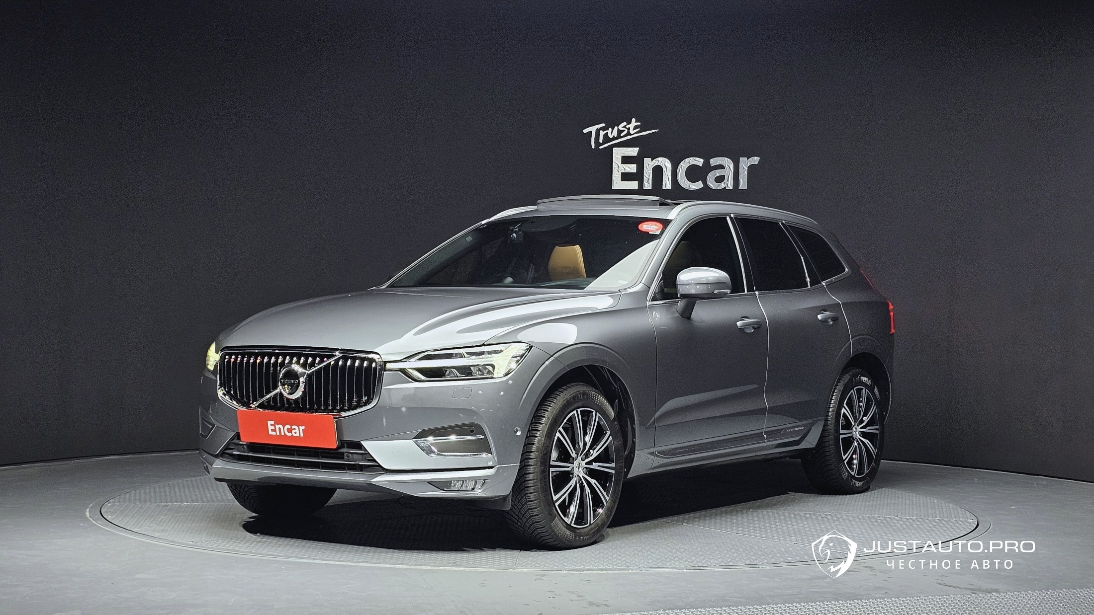 Автомобиль Volvo XC60