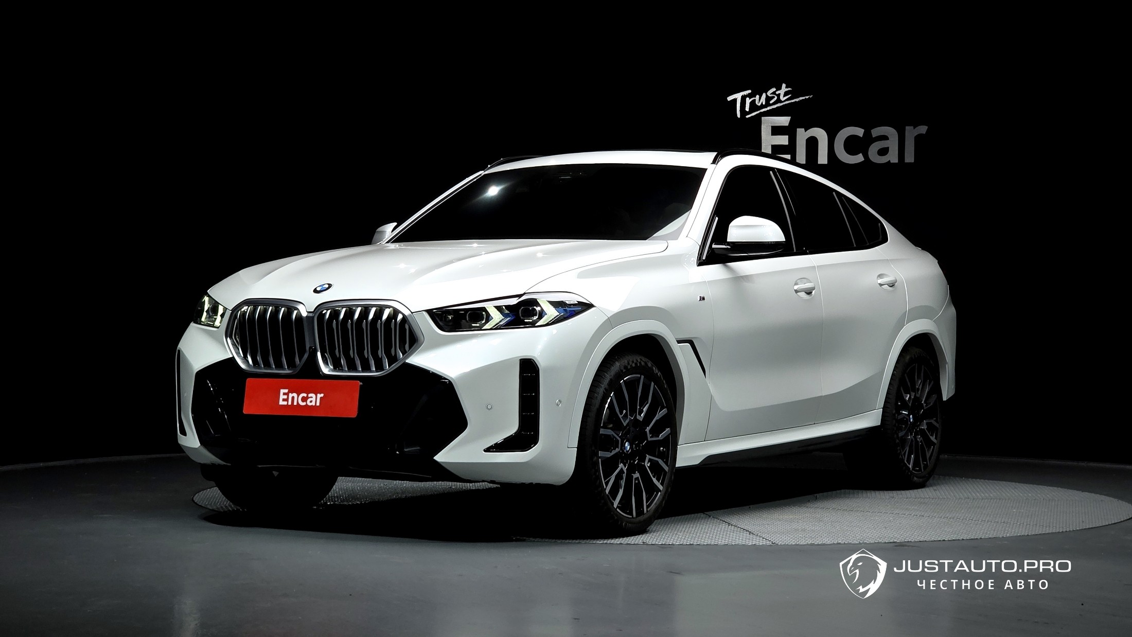 Автомобиль BMW X6