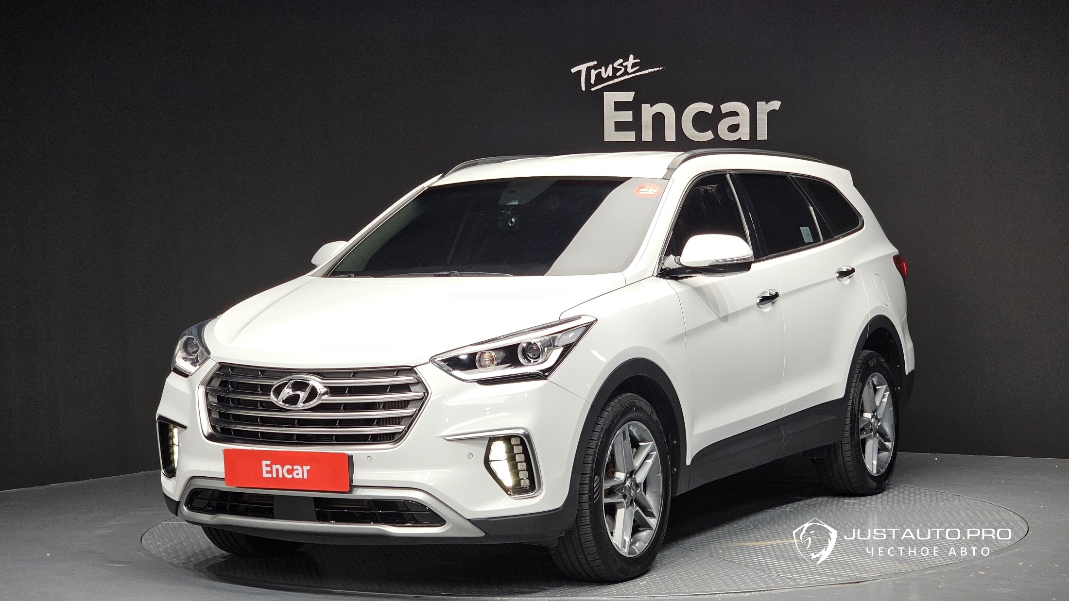 Автомобиль Hyundai Maxcruz