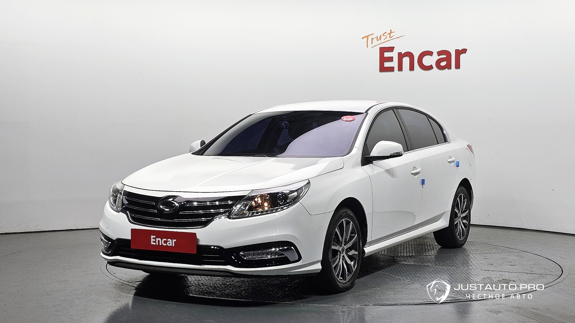 Автомобиль Renault-KoreaSamsung SM5 